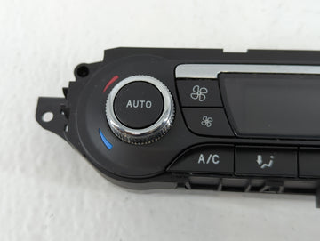 2015-2016 Ford Escape Climate Control Module Temperature AC/Heater Replacement P/N:X16950125 CJ5T-18C612-BE Fits Fits 2015 2016 OEM Used Auto Parts