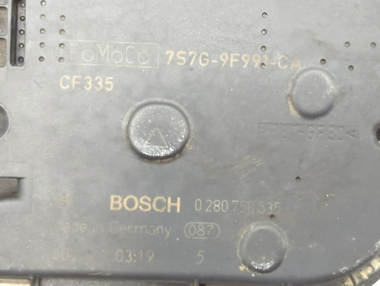 2013-2016 Ford Escape Throttle Body P/N:7S7G-9F991-CA Fits Fits 2013 2014 2015 2016 2017 2018 2019 OEM Used Auto Parts - Oem