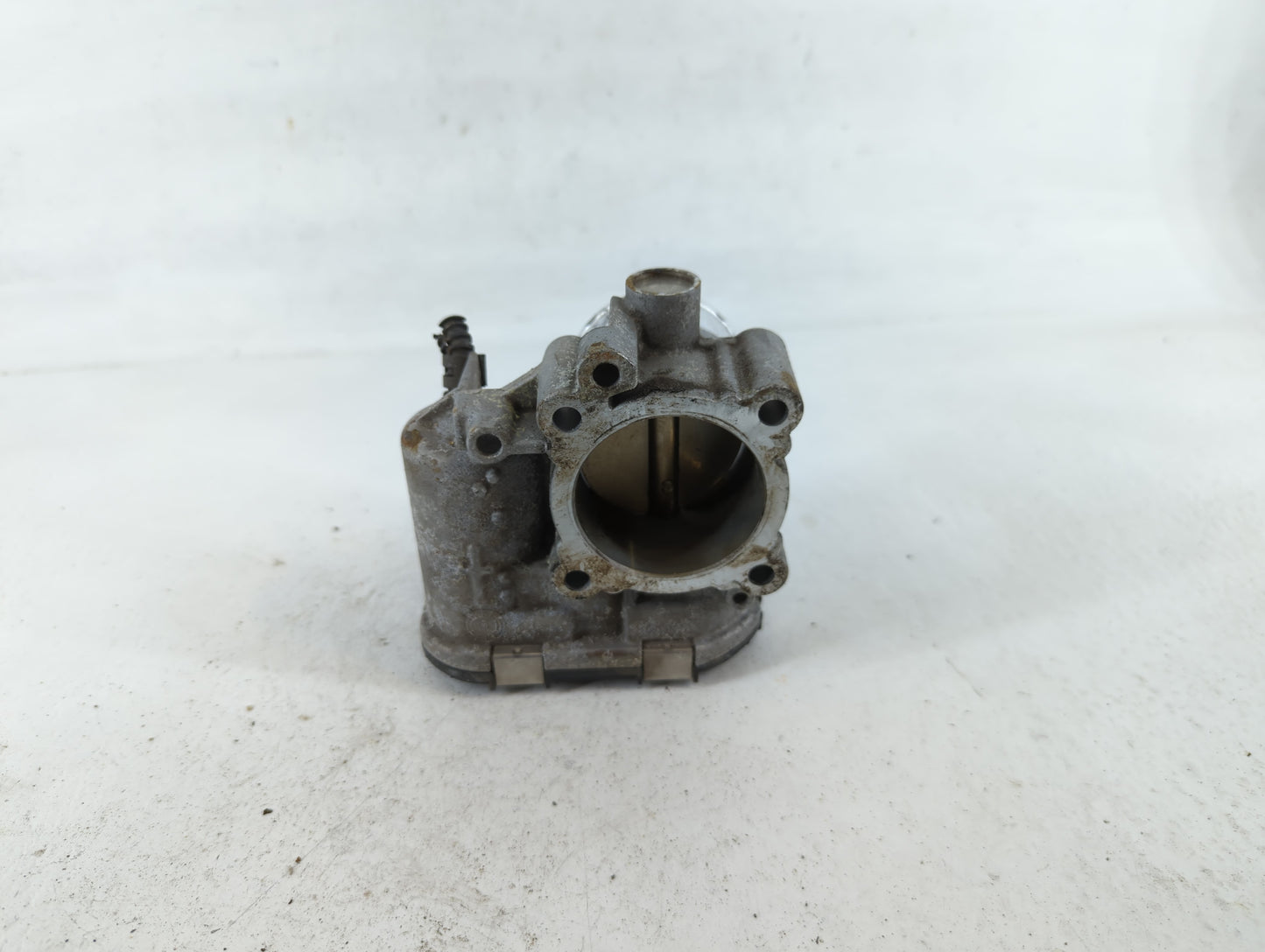 2013-2016 Ford Escape Throttle Body P/N:7S7G-9F991-CA Fits Fits 2013 2014 2015 2016 2017 2018 2019 OEM Used Auto Parts - Oem