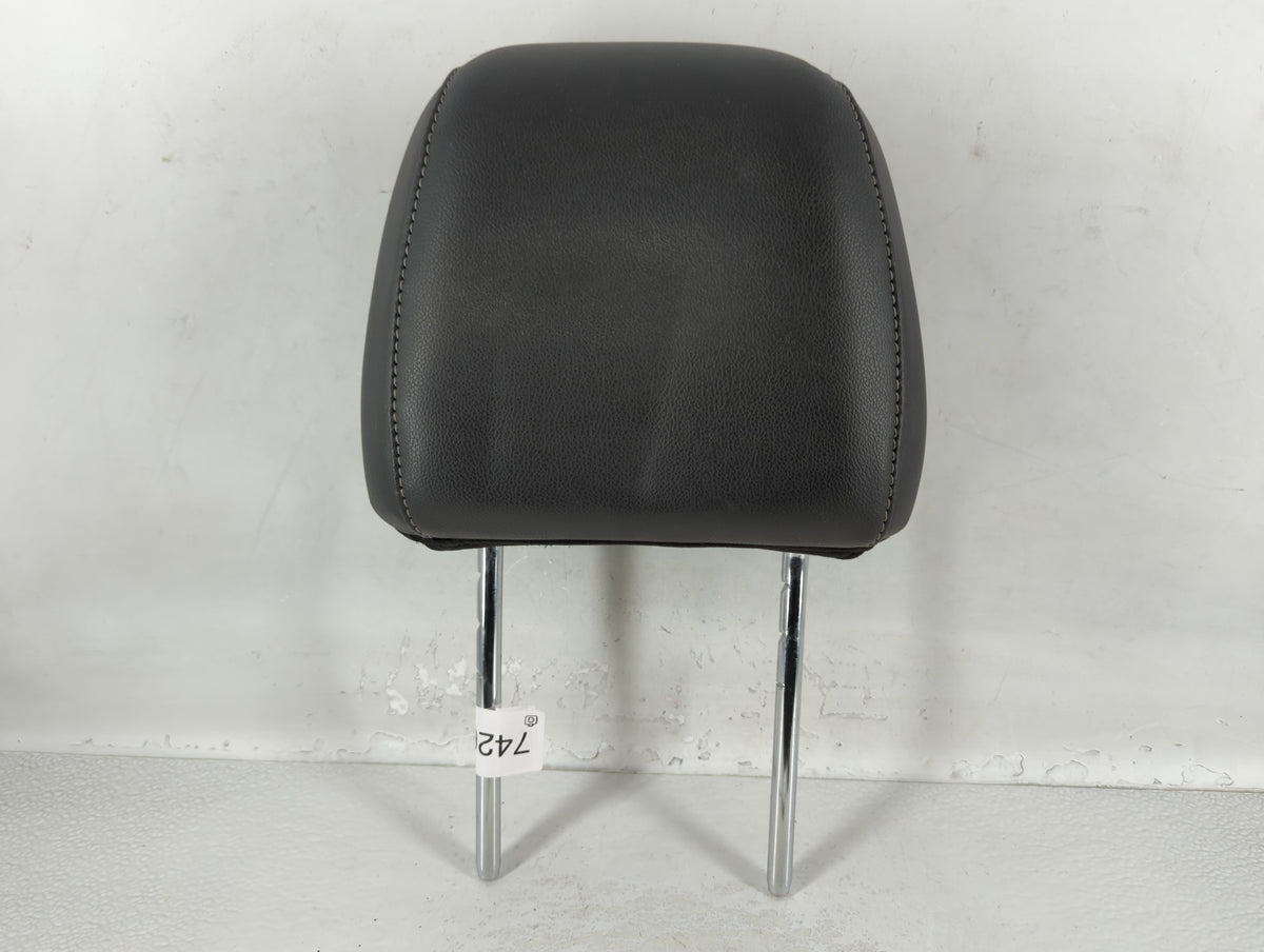 2013-2015 Ford Escape Headrest Head Rest Front Driver Passenger Seat Fits Fits 2013 2014 2015 OEM Used Auto Parts - Oemuseda