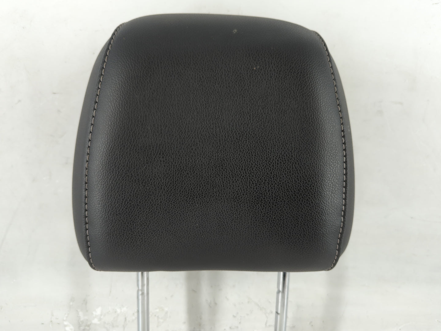 2016 Ford Escape Headrest Head Rest Front Driver Passenger Seat Black - Oemusedautoparts1.com