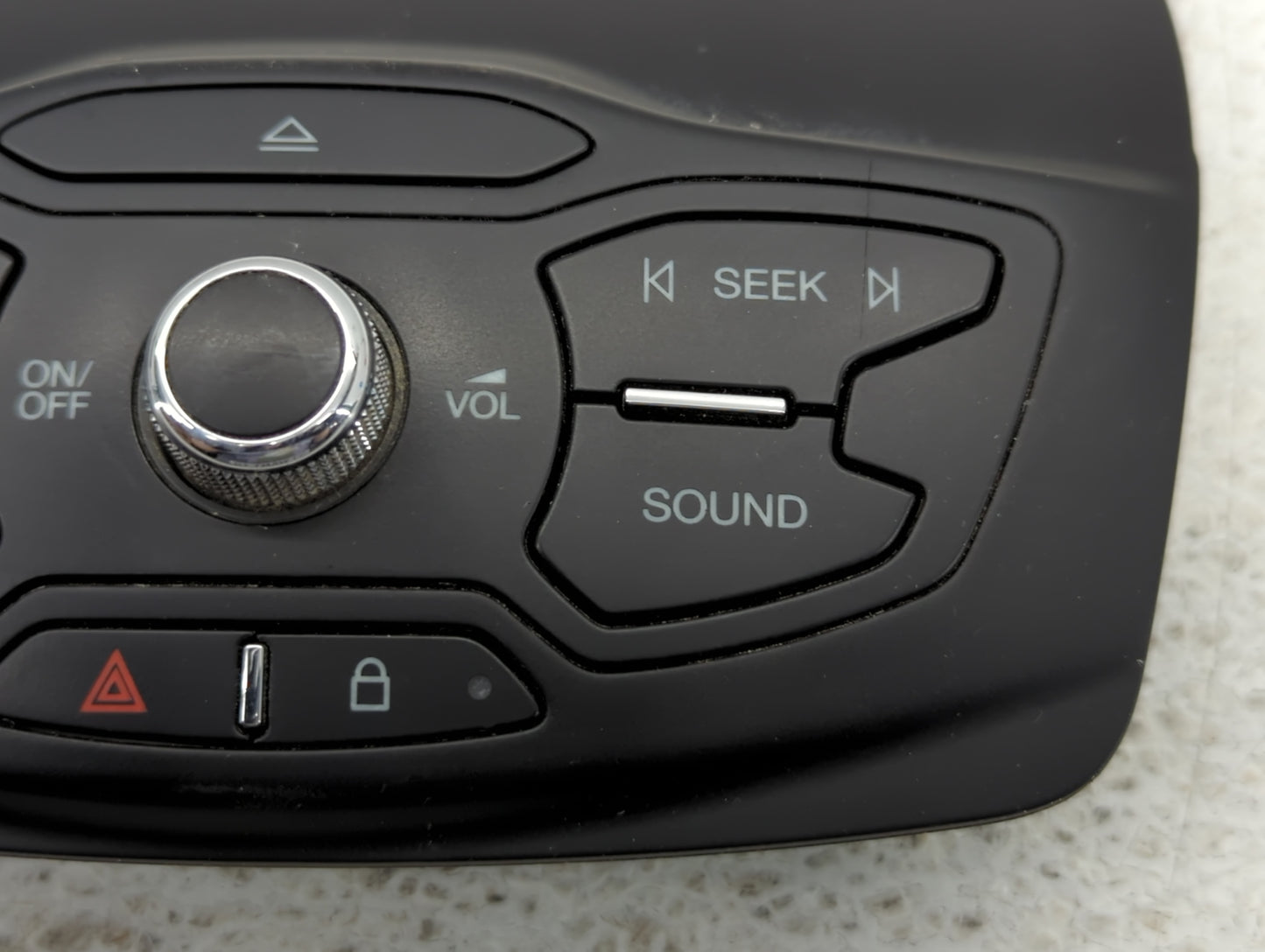 2013-2016 Ford Escape Radio AM FM Cd Player Receiver Replacement P/N:CJ5T18K811HJ Fits Fits 2013 2014 2015 2016 OEM Used Aut