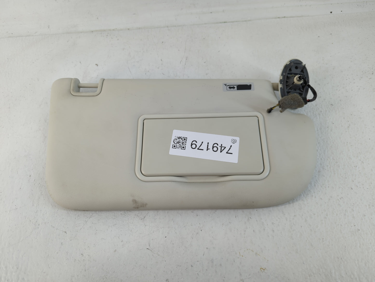 2013-2019 Ford Escape Sun Visor Shade Replacement Passenger Right Mirror Fits Fits 2013 2014 2015 2016 2017 2018 2019 OEM Us