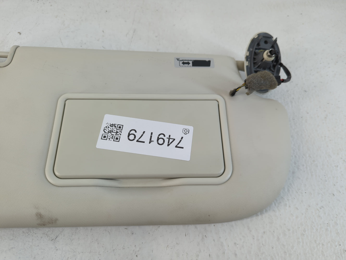 2013-2019 Ford Escape Sun Visor Shade Replacement Passenger Right Mirror Fits Fits 2013 2014 2015 2016 2017 2018 2019 OEM Us