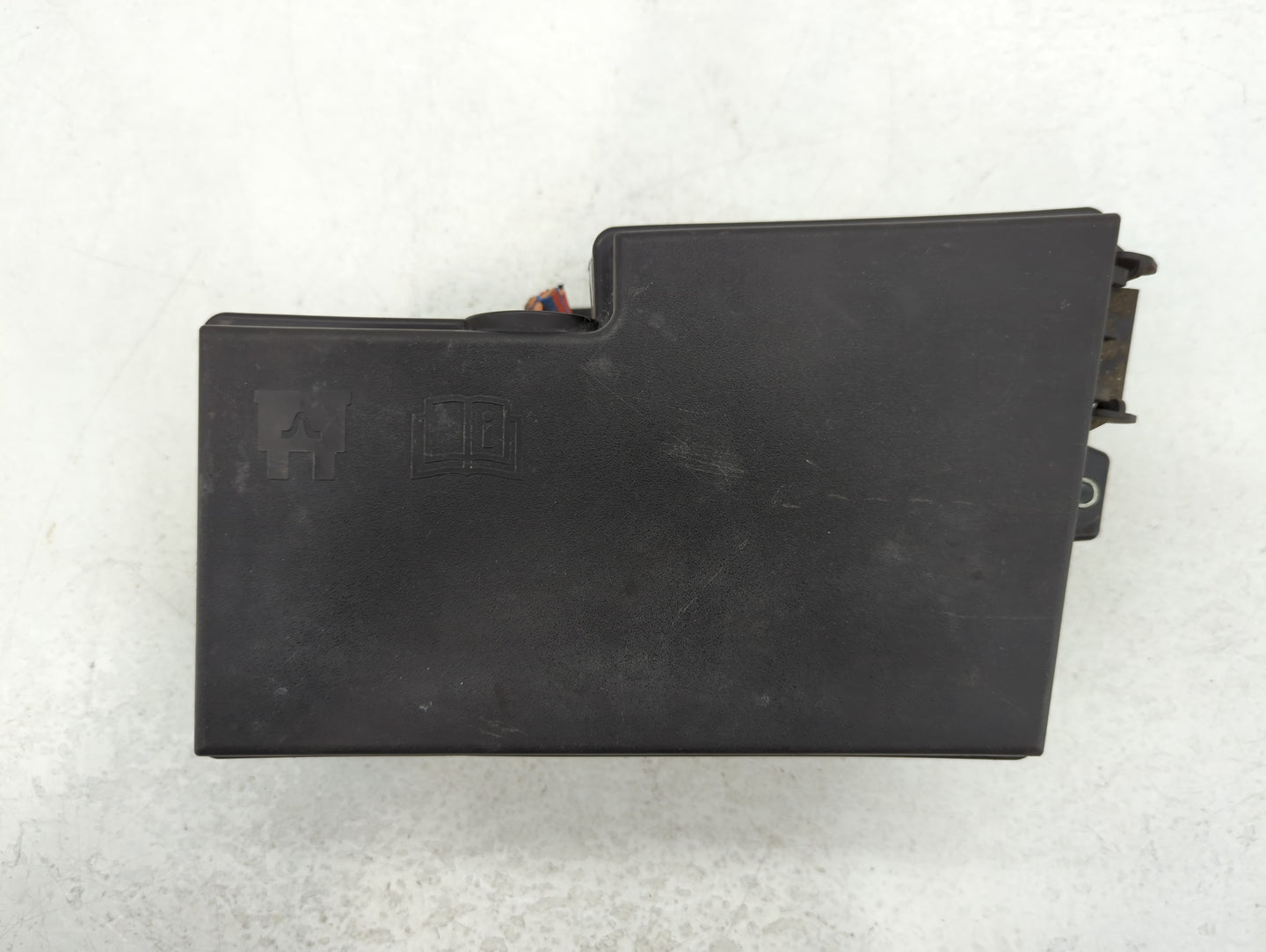 2013-2016 Ford Escape Fusebox Fuse Box Panel Relay Module P/N:19197 000 001 21090 000 001 Fits Fits 2013 2014 2015 2016 OEM 