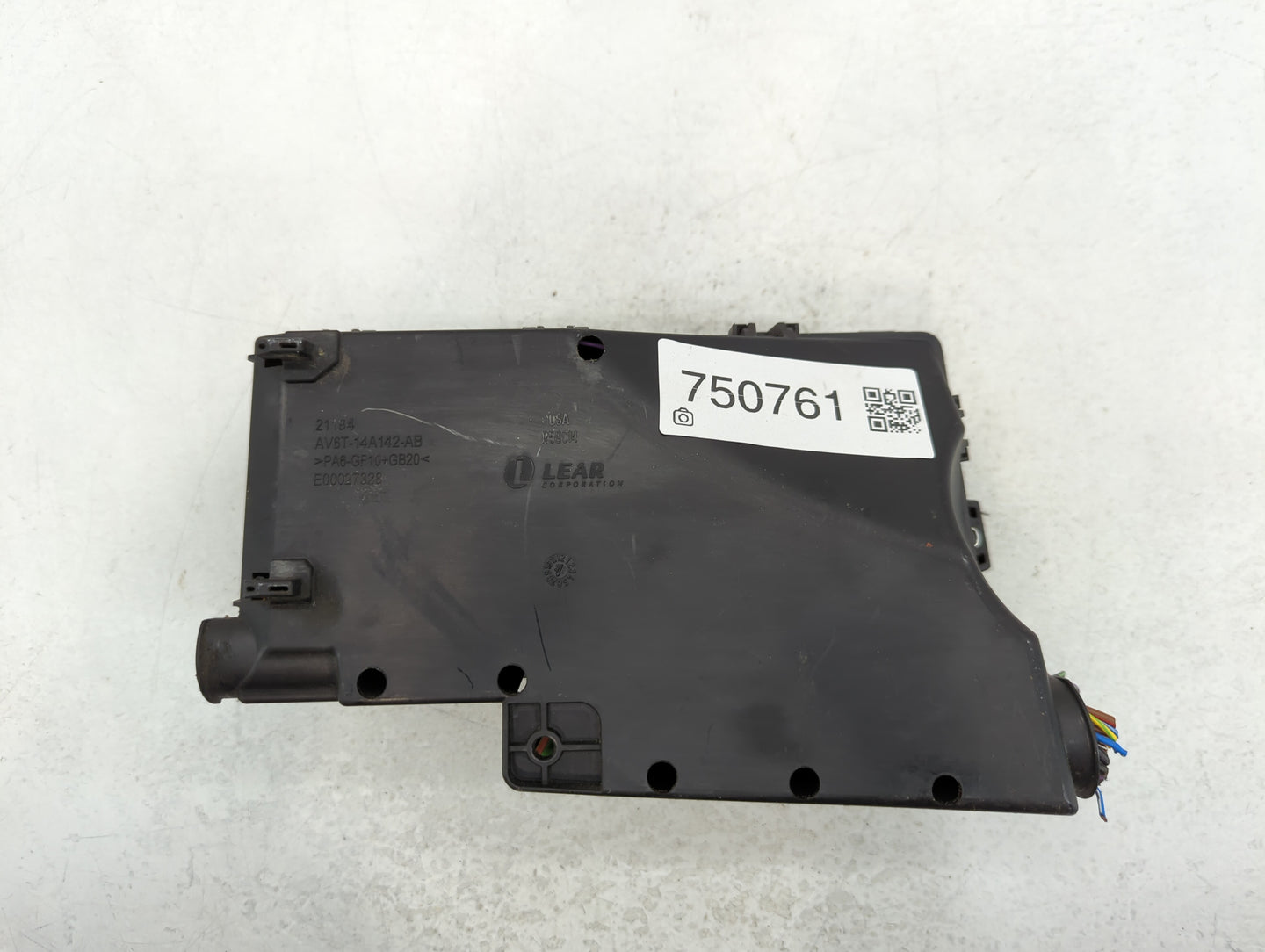 2013-2016 Ford Escape Fusebox Fuse Box Panel Relay Module P/N:19197 000 001 21090 000 001 Fits Fits 2013 2014 2015 2016 OEM 
