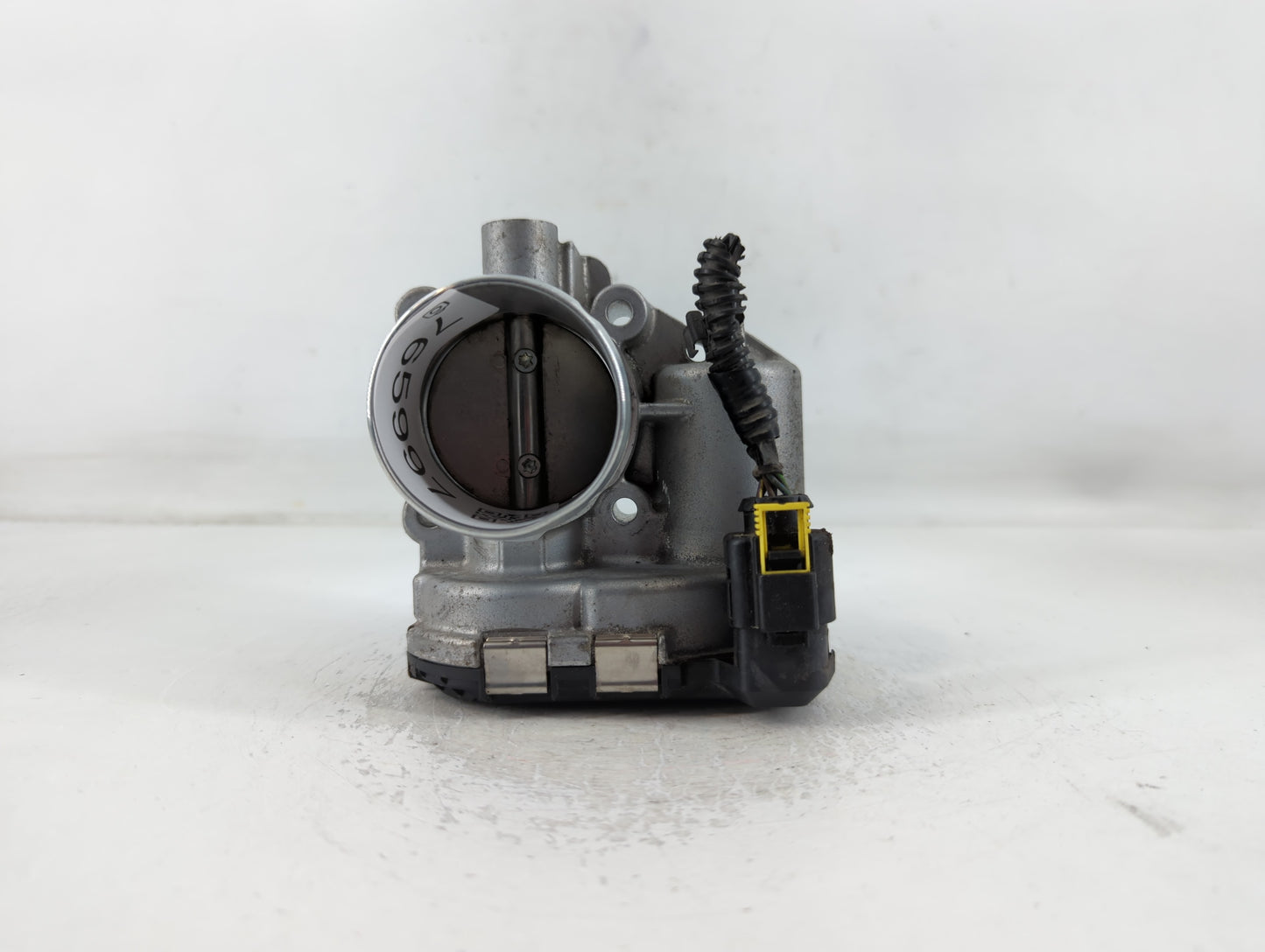 2013-2016 Ford Escape Throttle Body P/N:7S7G-9F991-CA Fits Fits 2013 2014 2015 2016 2017 2018 2019 OEM Used Auto Parts - Oem