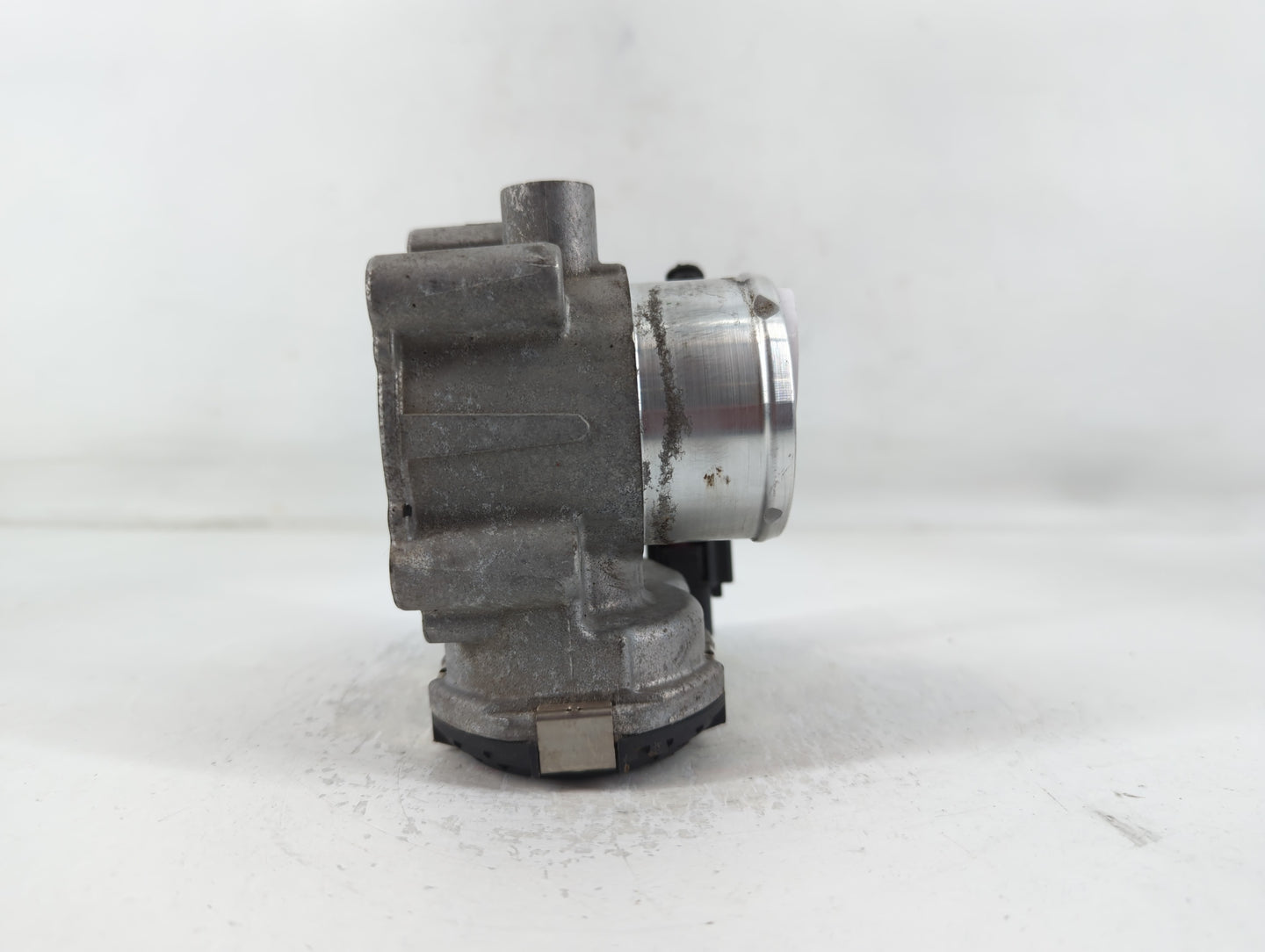 2013-2016 Ford Escape Throttle Body P/N:7S7G-9F991-CA Fits Fits 2013 2014 2015 2016 2017 2018 2019 OEM Used Auto Parts - Oem