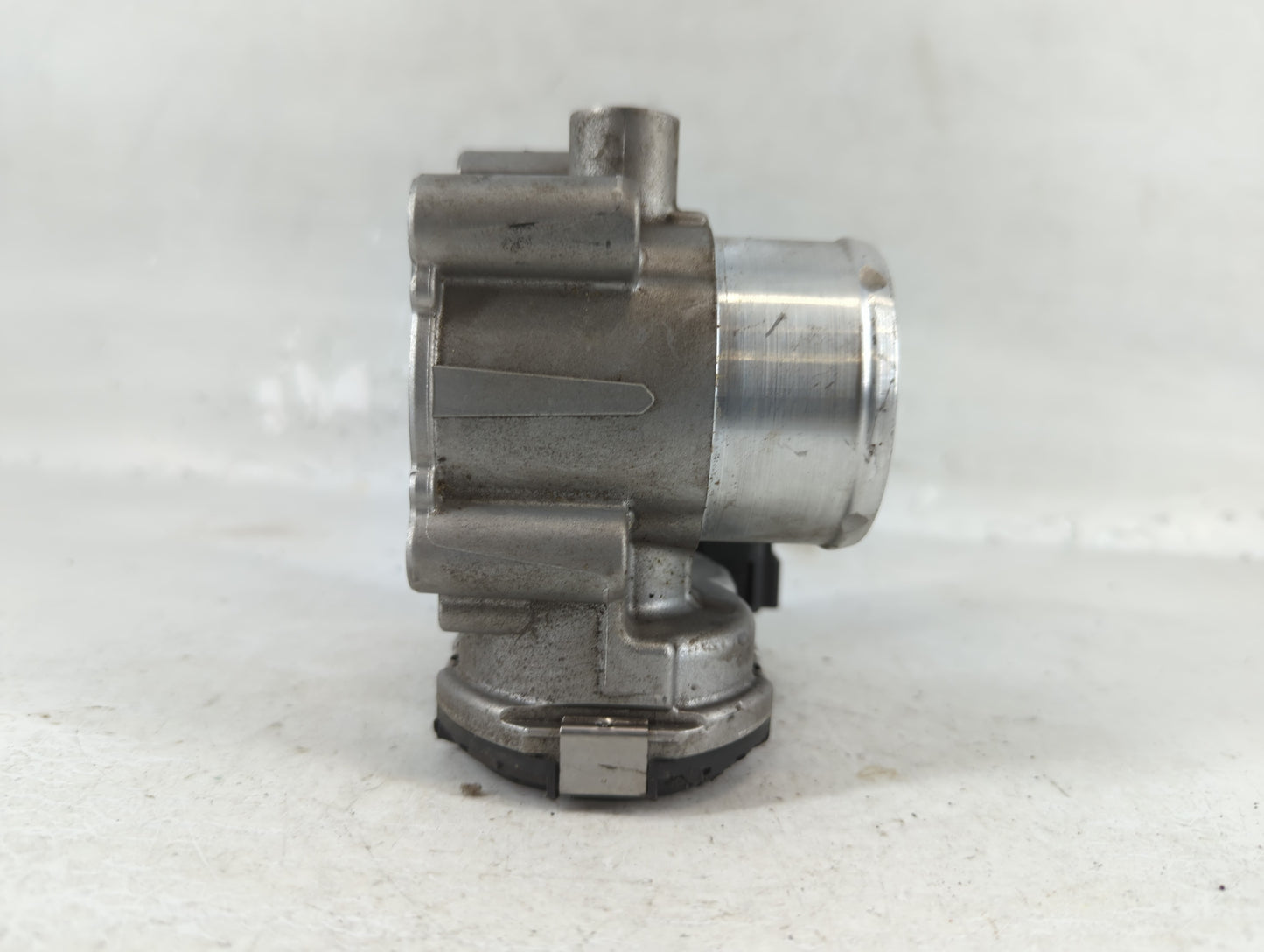 2013-2016 Ford Escape Throttle Body P/N:7S7G-9F991-CA Fits Fits 2012 2013 2014 2015 2016 2017 OEM Used Auto Parts - Oemuseda