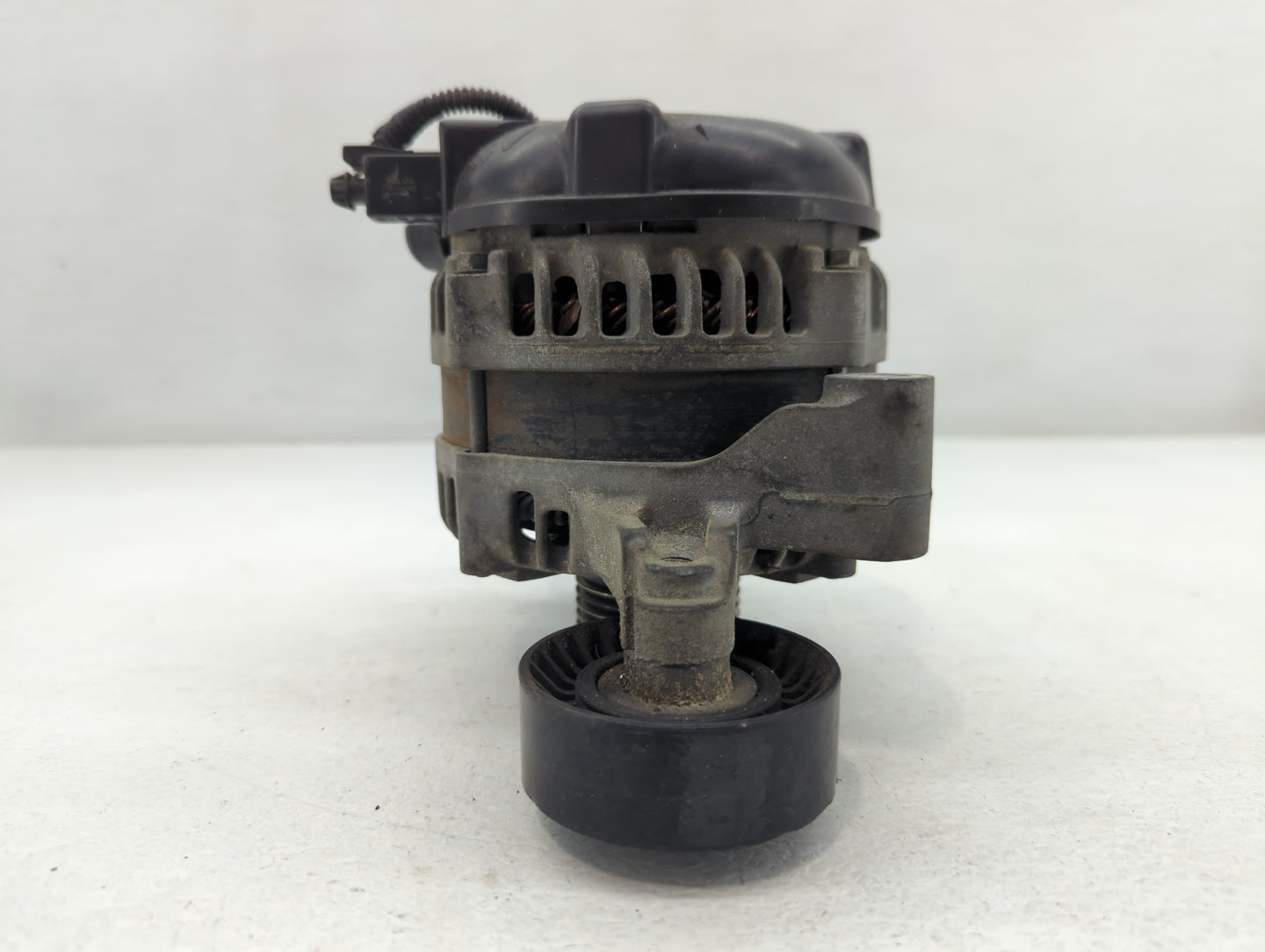 2013-2019 Ford Escape Alternator Replacement Generator Charging Assembly Engine OEM P/N:TN104210-2330 CJ5T-10300-BB Fits OEM