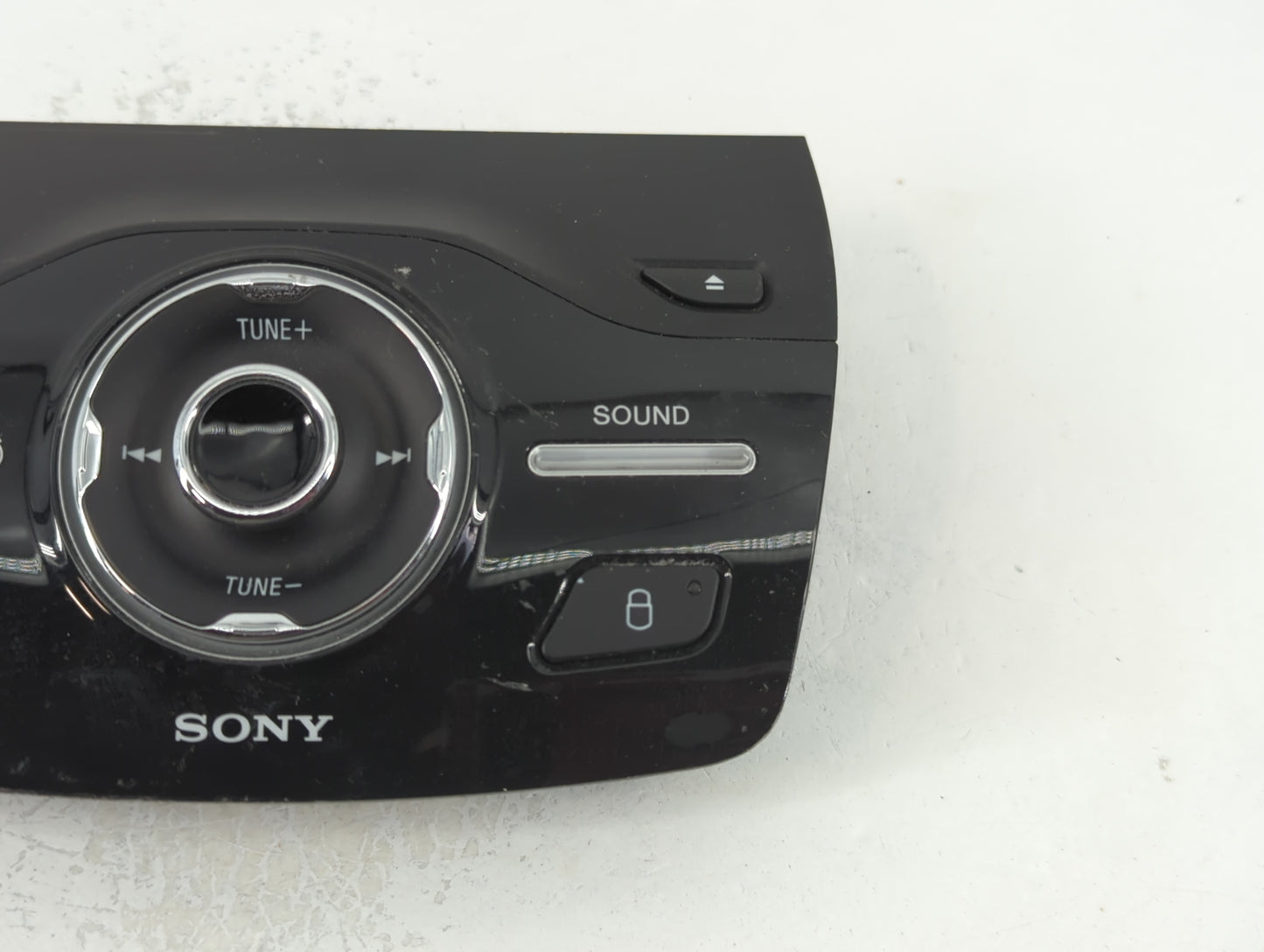 2013-2016 Ford Escape Radio AM FM Cd Player Receiver Replacement P/N:90151-696 CJ5T-18K811-FD Fits Fits 2013 2014 2015 2016 