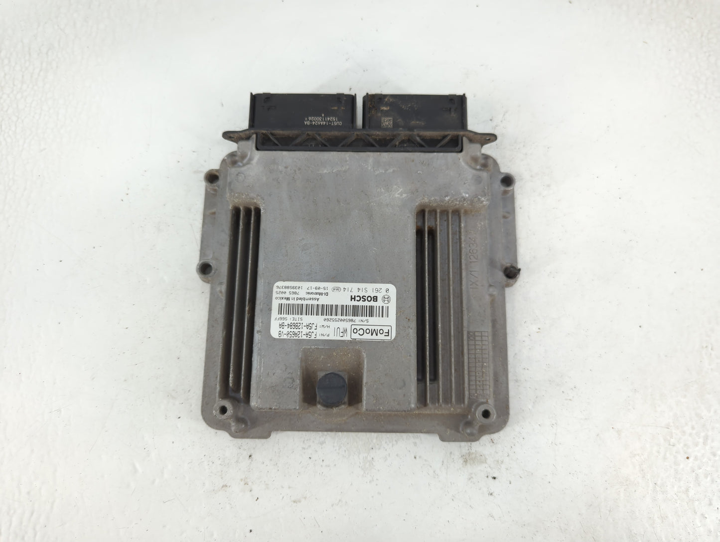 2015-2016 Ford Escape PCM Engine Control Computer ECU ECM PCU OEM P/N:FJ5A-12A650-VB Fits Fits 2015 2016 OEM Used Auto Parts