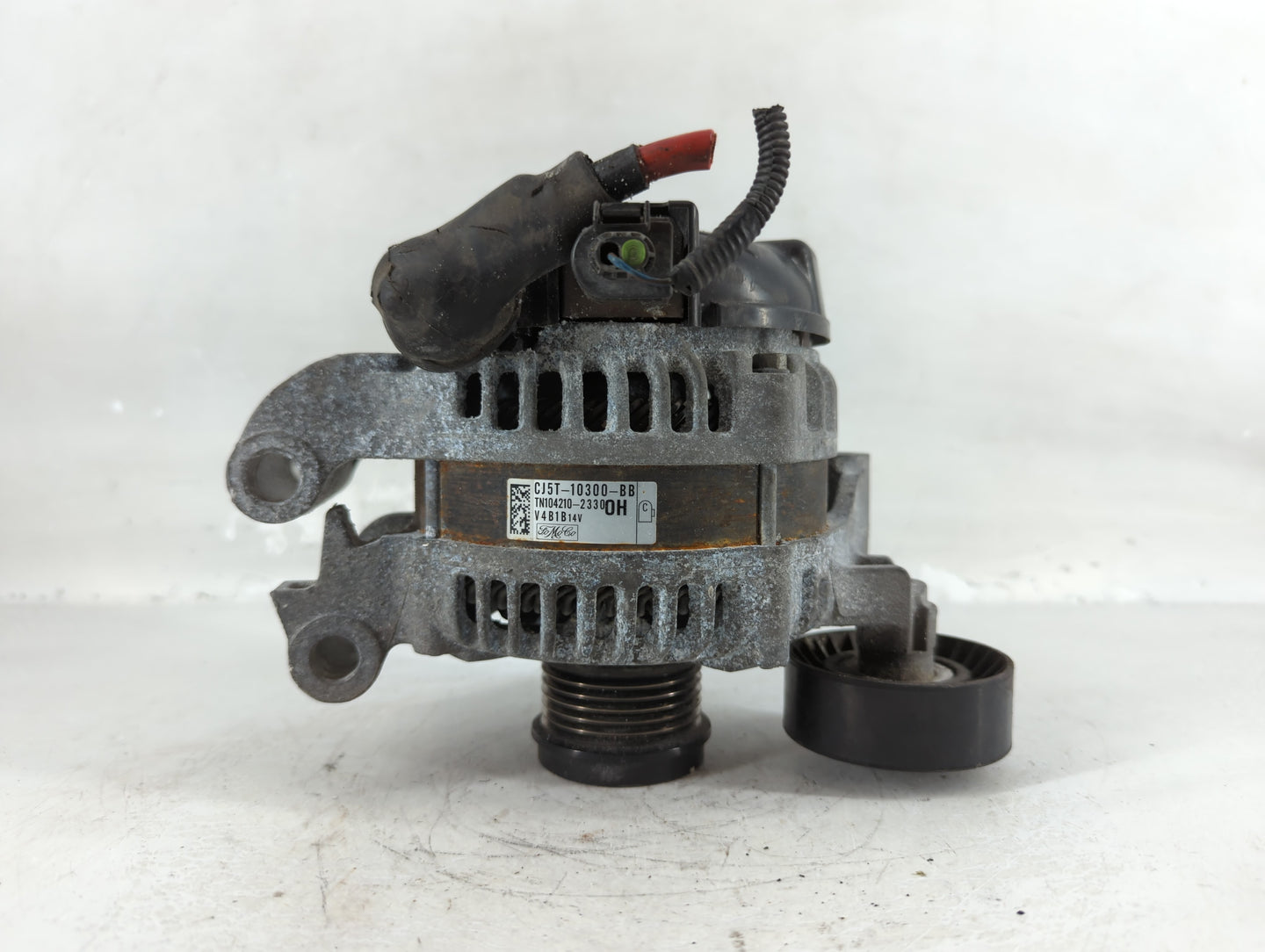 2013-2019 Ford Escape Alternator Replacement Generator Charging Assembly Engine OEM P/N:CJ5T-10300-BB Fits OEM Used Auto Par