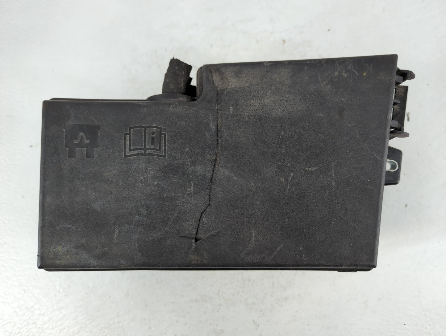 2013-2016 Ford Escape Fusebox Fuse Box Panel Relay Module P/N:E02345500 AV6T-14A067-AD Fits Fits 2013 2014 2015 2016 OEM Use