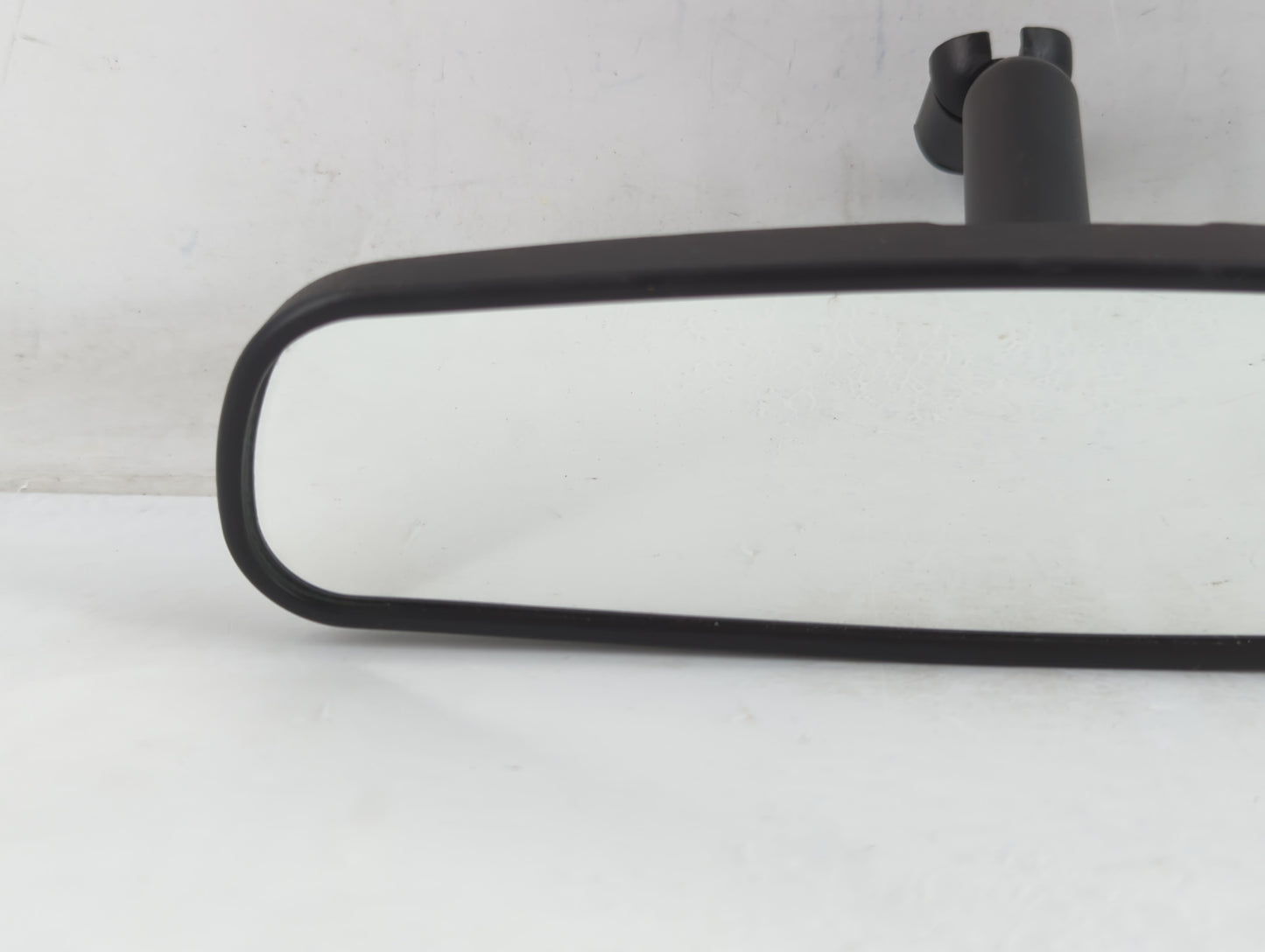 2001-2016 Ford Escape Interior Rear View Mirror Replacement OEM P/N:E8011681 Fits OEM Used Auto Parts - Oemusedautoparts1.co
