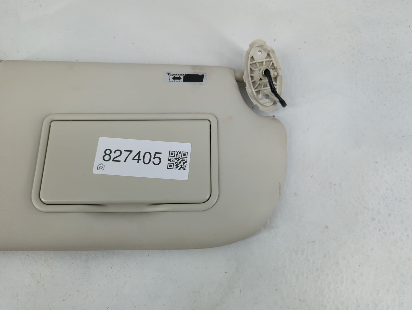 2013-2019 Ford Escape Sun Visor Shade Replacement Passenger Right Mirror Fits Fits 2013 2014 2015 2016 2017 2018 2019 OEM Us