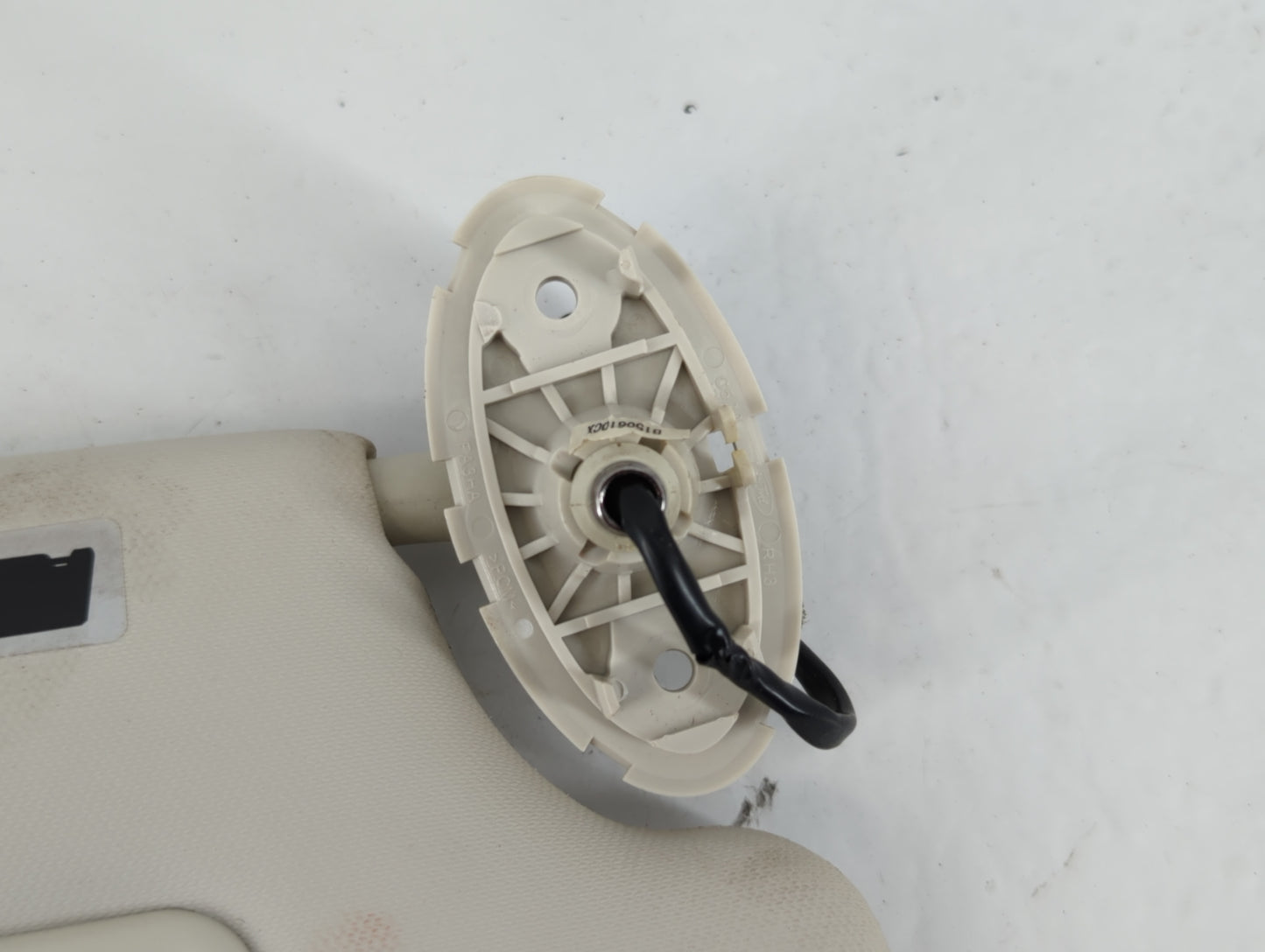 2013-2019 Ford Escape Sun Visor Shade Replacement Passenger Right Mirror Fits Fits 2013 2014 2015 2016 2017 2018 2019 OEM Us