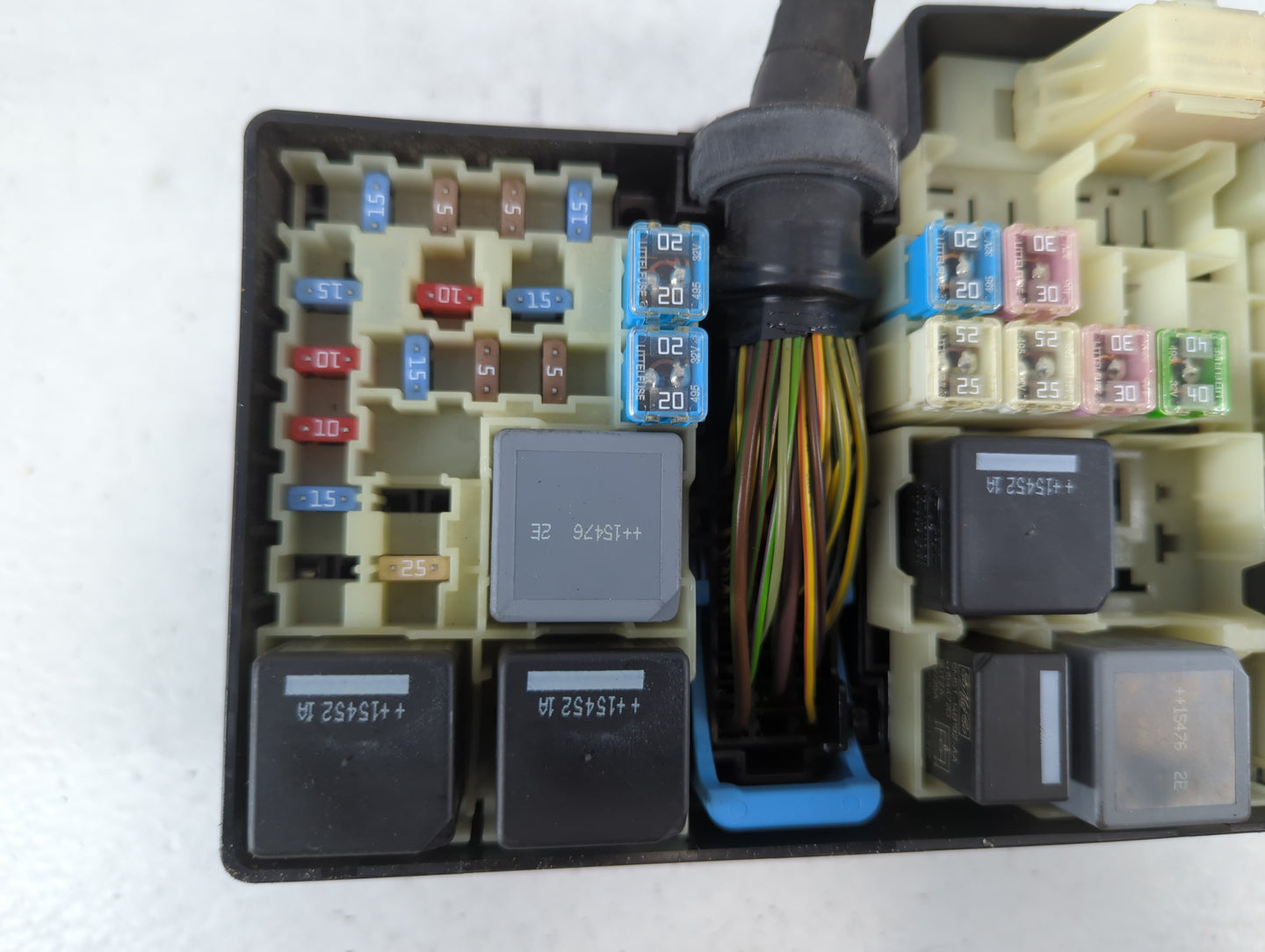 2013-2016 Ford Escape Fusebox Fuse Box Panel Relay Module P/N:E02345500 AV6T-14A067-AD Fits Fits 2013 2014 2015 2016 OEM Use