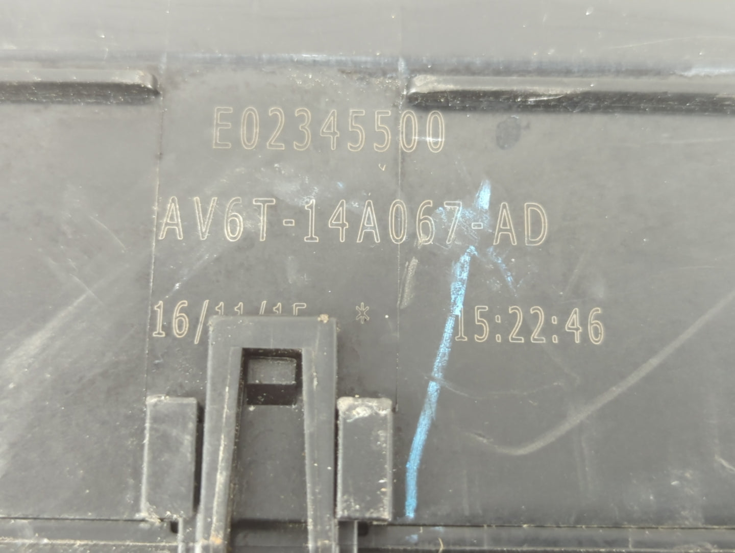 2013-2016 Ford Escape Fusebox Fuse Box Panel Relay Module P/N:E02345500 AV6T-14A067-AD Fits Fits 2013 2014 2015 2016 OEM Use