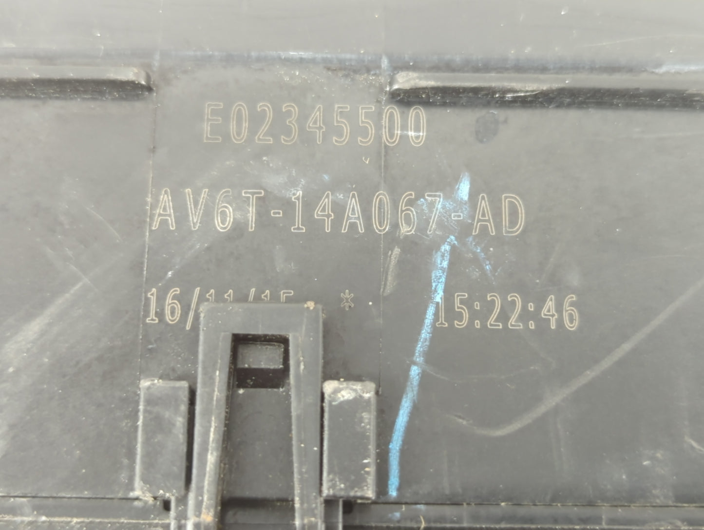 2013-2016 Ford Escape Fusebox Fuse Box Panel Relay Module P/N:E02345500 AV6T-14A067-AD Fits Fits 2013 2014 2015 2016 OEM Use