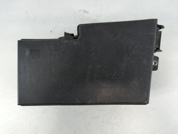 2013-2016 Ford Escape Fusebox Fuse Box Panel Relay Module P/N:E02345500 AV6T-14A067-AD Fits Fits 2013 2014 2015 2016 OEM Use