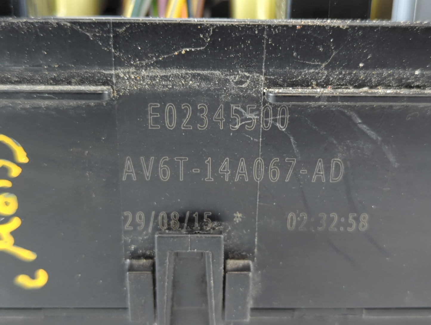 2013-2016 Ford Escape Fusebox Fuse Box Panel Relay Module P/N:E02345500 AV6T-14A067-AD Fits Fits 2013 2014 2015 2016 OEM Use