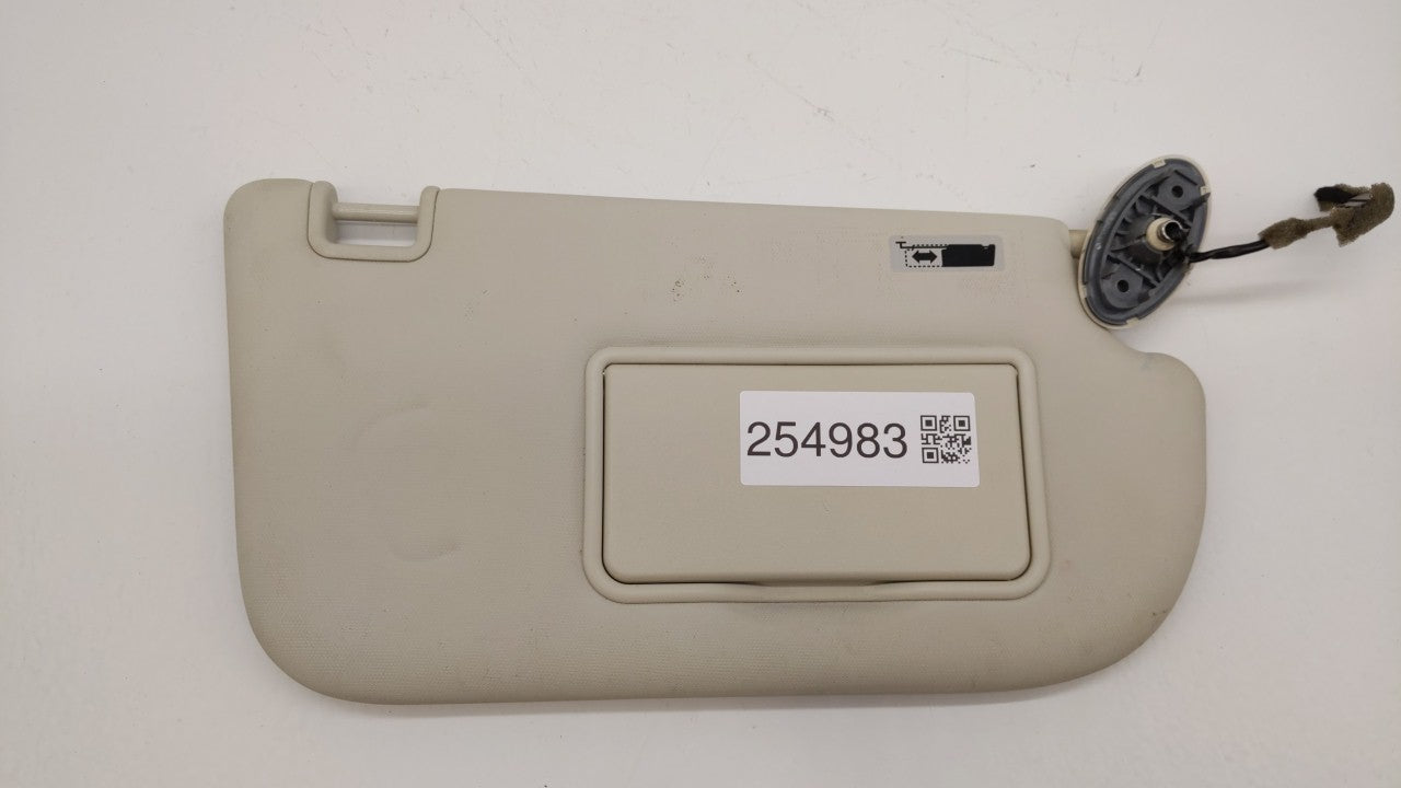 2016 Ford Escape Sun Visor Shade Replacement Passenger Right Mirror Fits Fits 2013 2014 2015 2017 2018 2019 OEM Used Auto Pa
