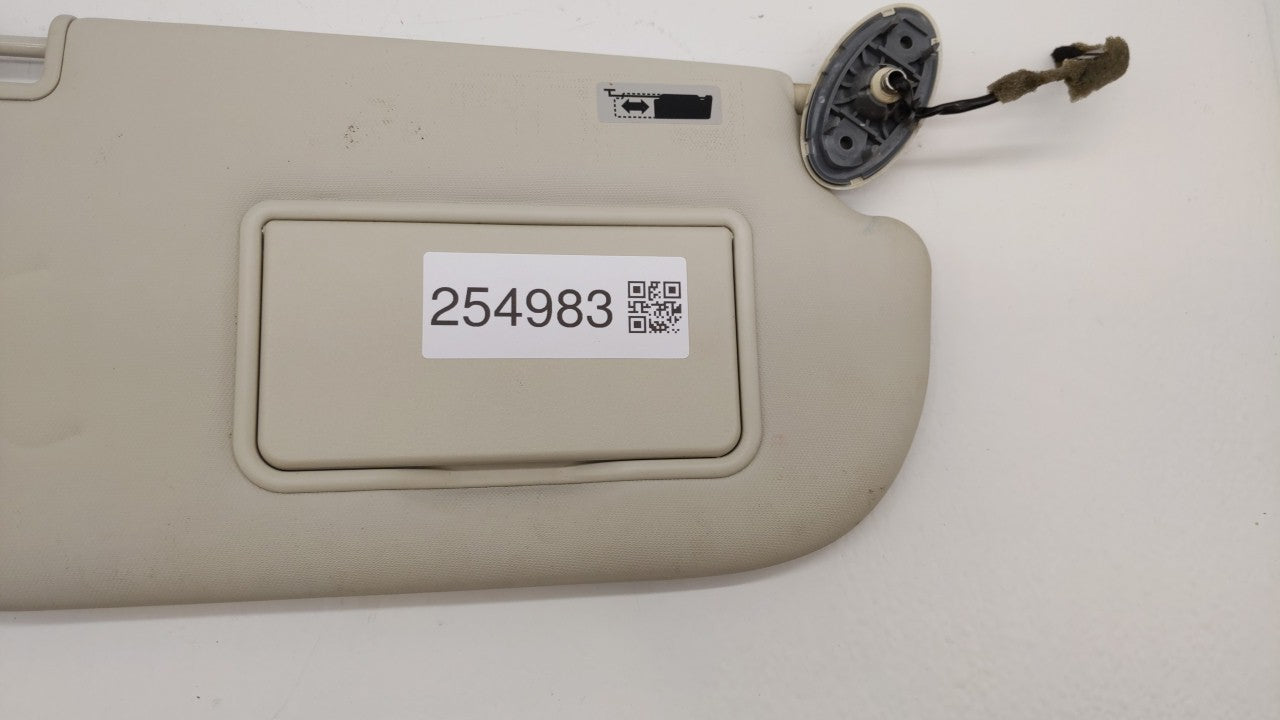 2016 Ford Escape Sun Visor Shade Replacement Passenger Right Mirror Fits Fits 2013 2014 2015 2017 2018 2019 OEM Used Auto Pa