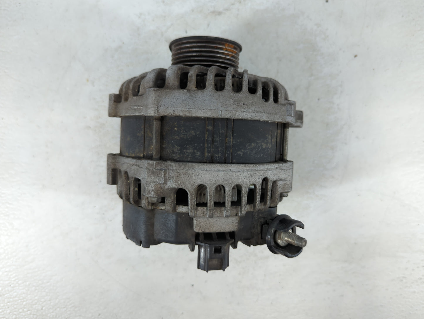 2016 Ford Expedition Alternator Replacement Generator Charging Assembly Engine OEM P/N:FL1T-10300-AB Fits OEM Used Auto Part