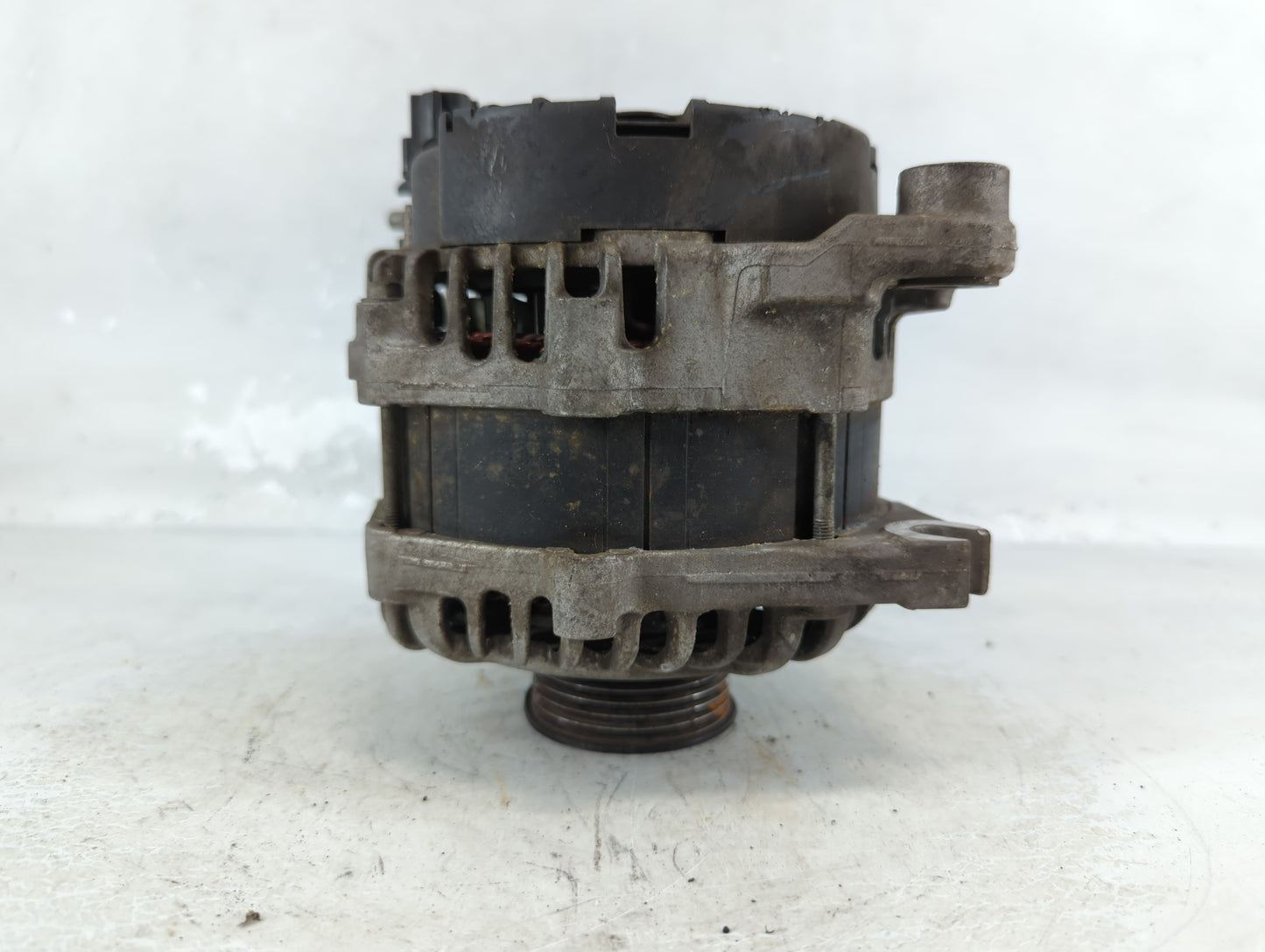 2016 Ford Expedition Alternator Replacement Generator Charging Assembly Engine OEM P/N:FL1T-10300-AB Fits OEM Used Auto Part