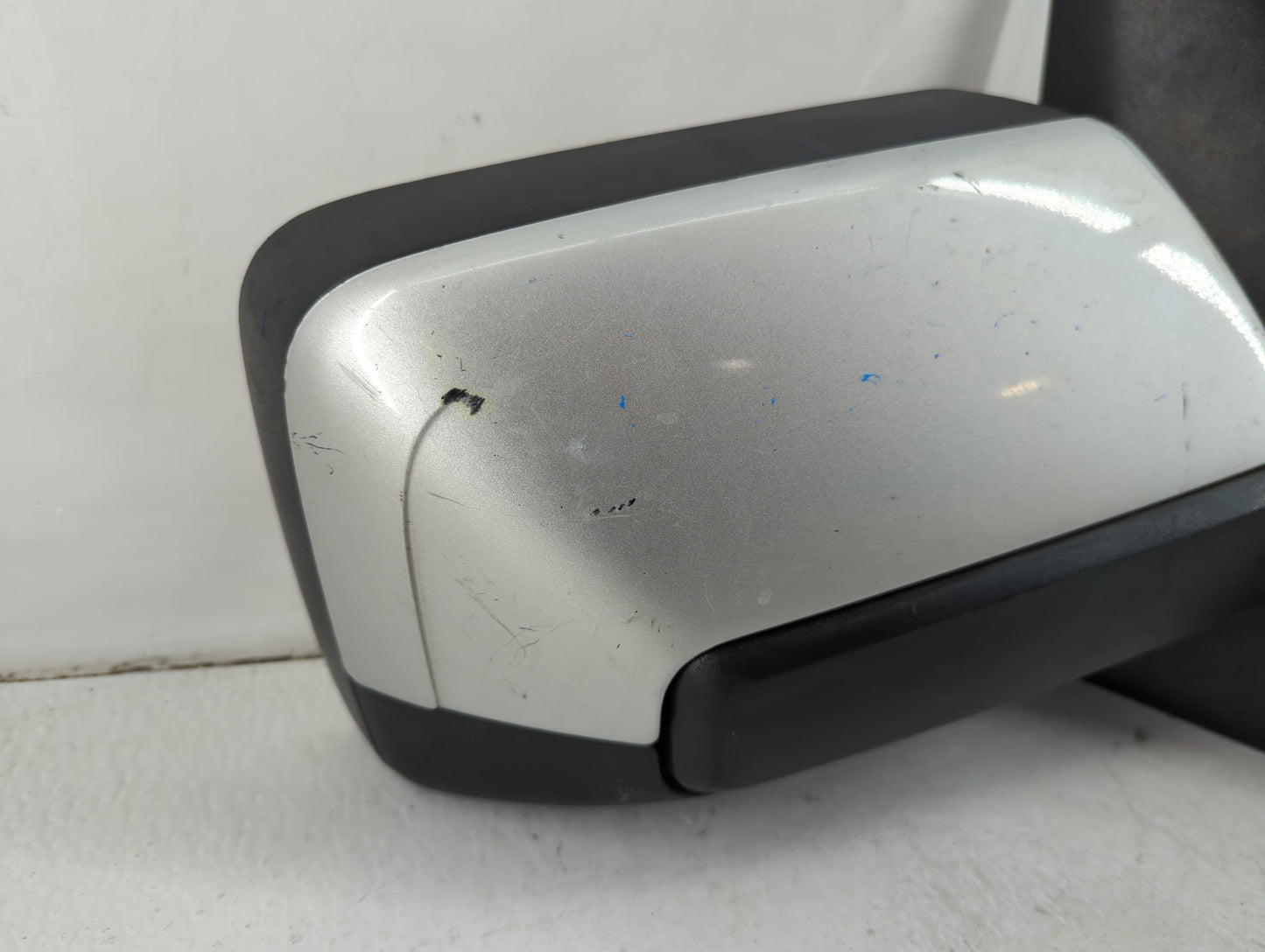 2016 Ford Expedition Passenger Side View Mirror - Right Door Mirror OEM Used - Oemusedautoparts1.com