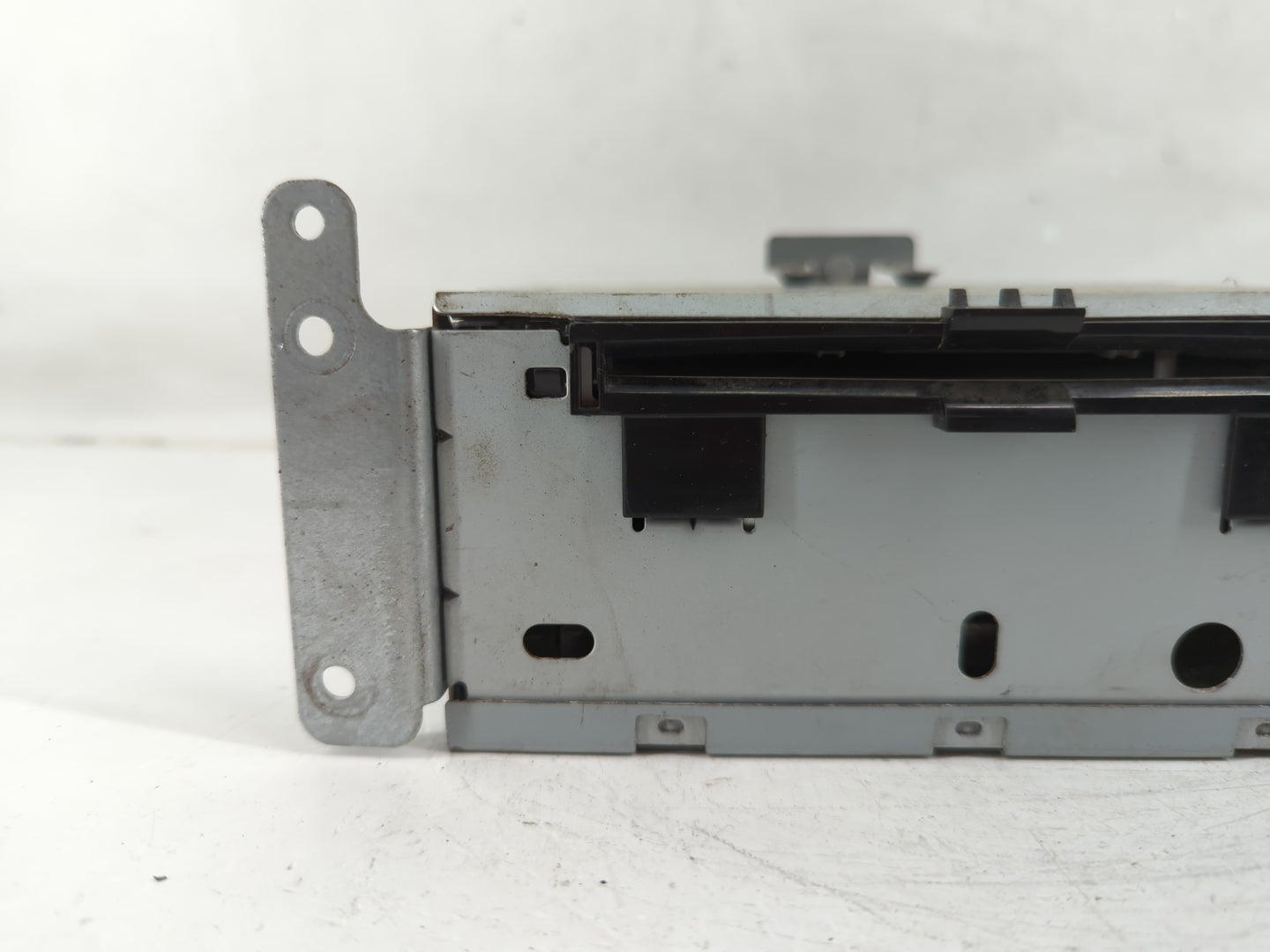 2015-2017 Ford Expedition Radio AM FM Cd Player Receiver Replacement P/N:FL1T-19C107-CD Fits Fits 2015 2016 2017 OEM Used Au