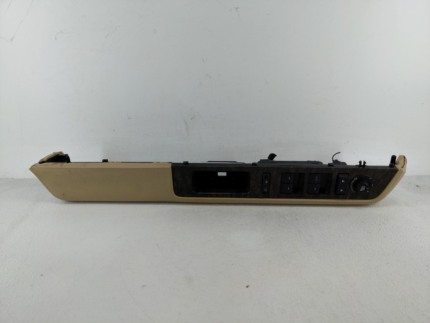 2016 Ford Expedition Master Power Window Switch Replacement Driver Side Left P/N:FL1T-14540-AAW Fits OEM Used Auto Parts - O
