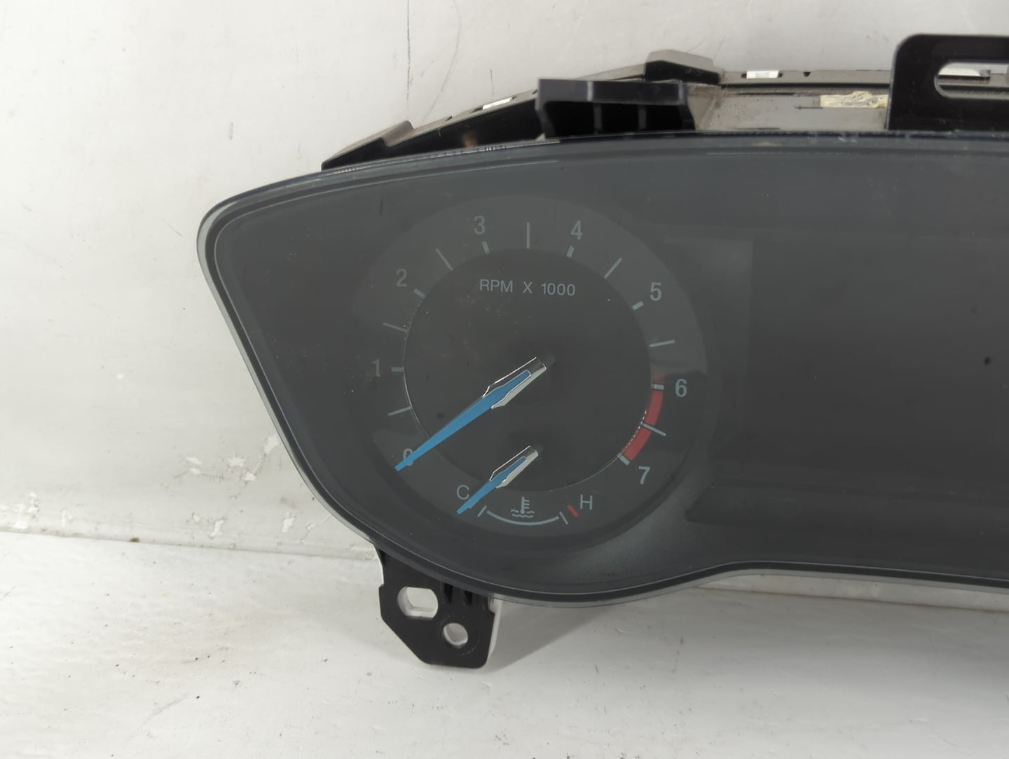 2016-2017 Ford Expedition Instrument Cluster Speedometer Gauges P/N:FL1T-10849-JC Fits Fits 2016 2017 OEM Used Auto Parts - 