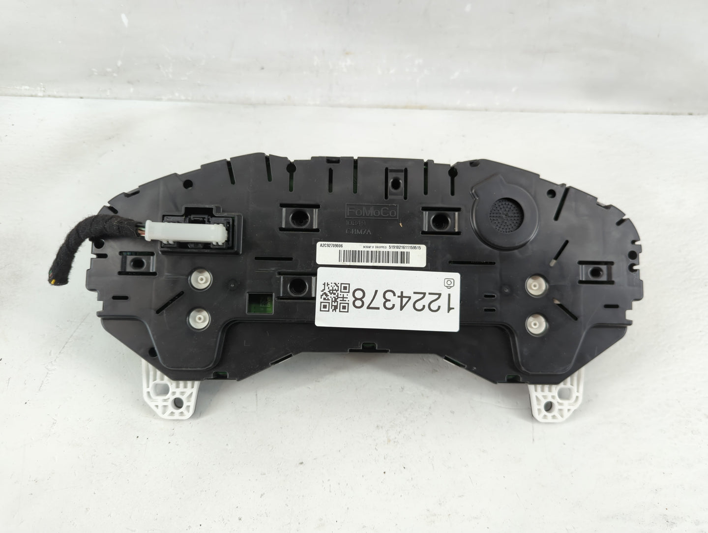 2016-2017 Ford Expedition Instrument Cluster Speedometer Gauges P/N:FL1T-10849-JC Fits Fits 2016 2017 OEM Used Auto Parts - 