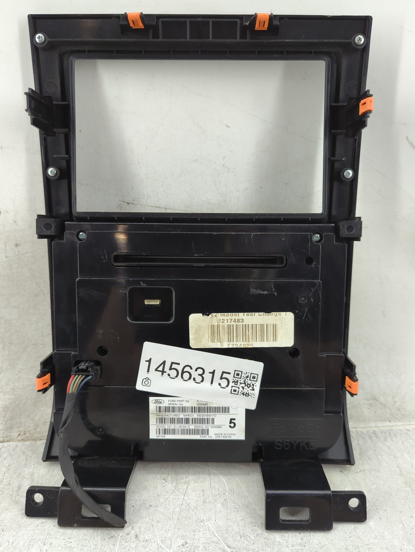 2015-2017 Ford Expedition Radio Control Panel - Oemusedautoparts1.com