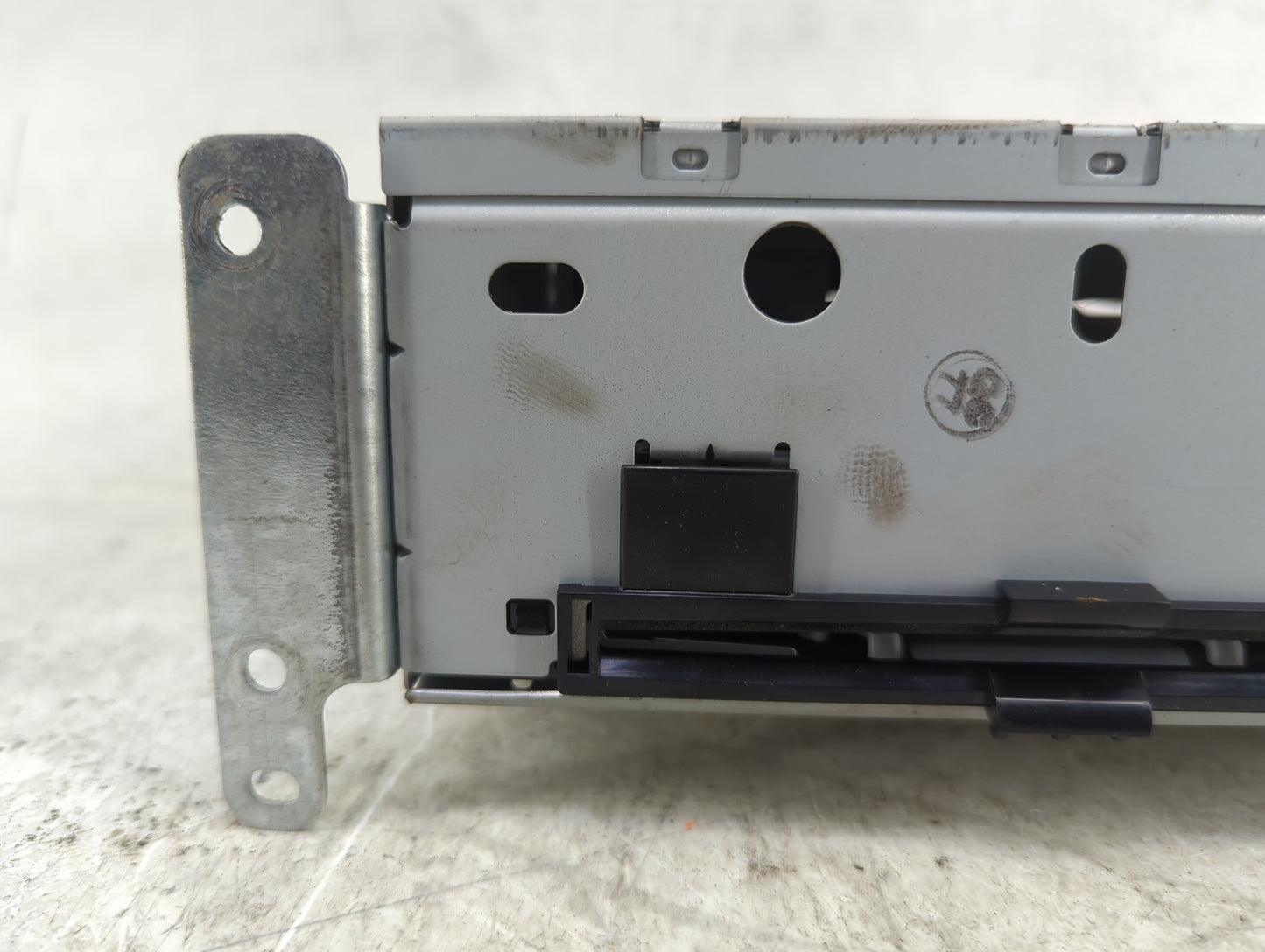 2015-2017 Ford Expedition Radio AM FM Cd Player Receiver Replacement P/N:FL1T-19C107-CE F1CE500714 Fits Fits 2015 2016 2017 