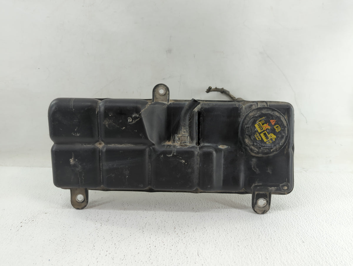 2016 Ford Expedition Radiator Coolant Overflow Expansion Tank Bottle - Oemusedautoparts1.com