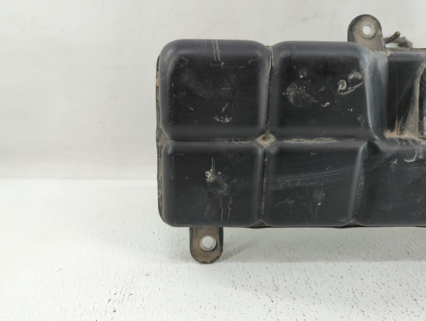 2016 Ford Expedition Radiator Coolant Overflow Expansion Tank Bottle - Oemusedautoparts1.com