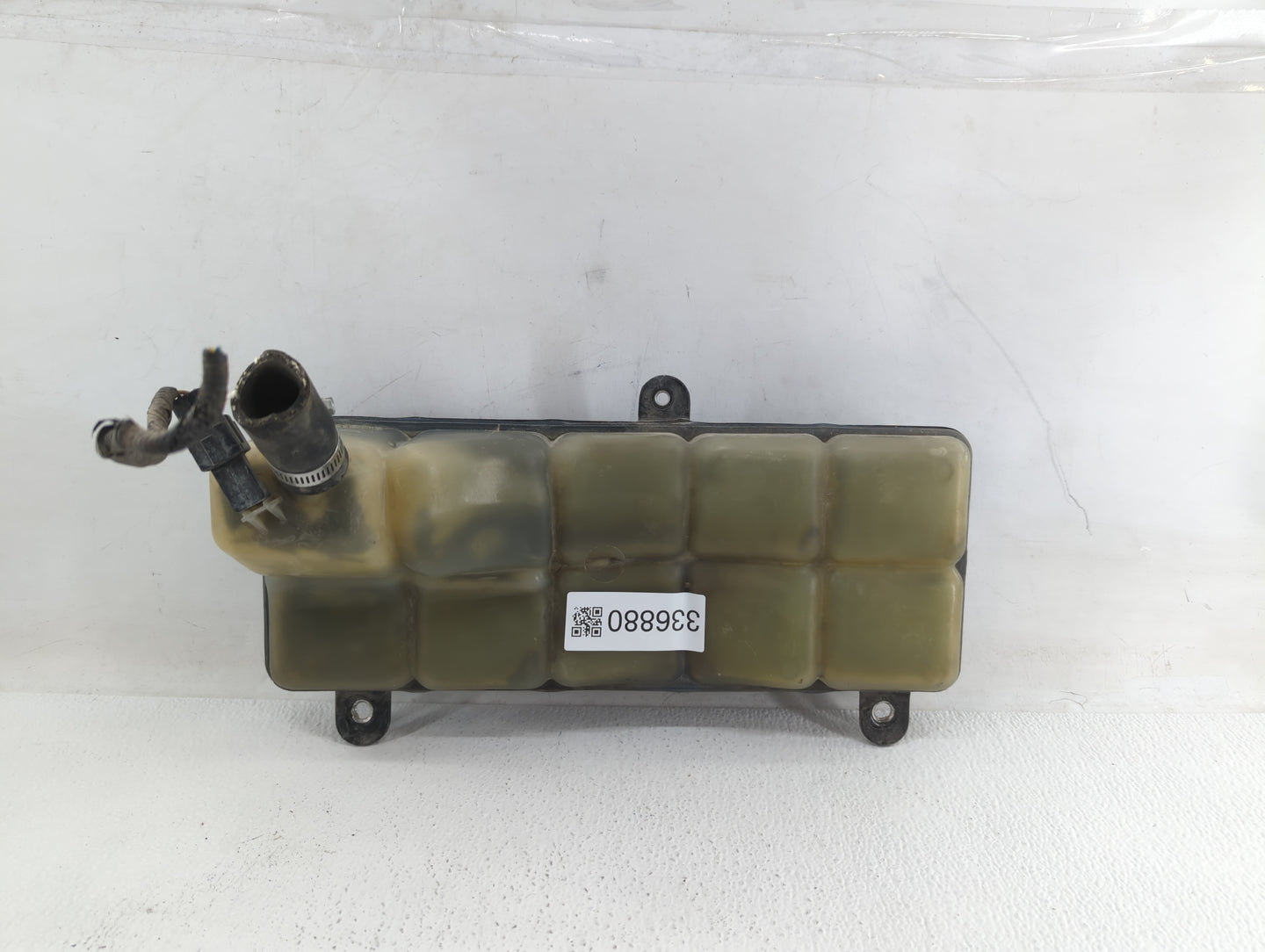 2016 Ford Expedition Radiator Coolant Overflow Expansion Tank Bottle - Oemusedautoparts1.com