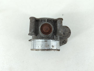2015-2017 Ford Expedition Throttle Body P/N:BL3E-AE BL3E-AC, BL3E-9F991-AG Fits Fits 2011 2012 2013 2014 2015 2016 2017 2018 2019 OEM Used Auto Parts