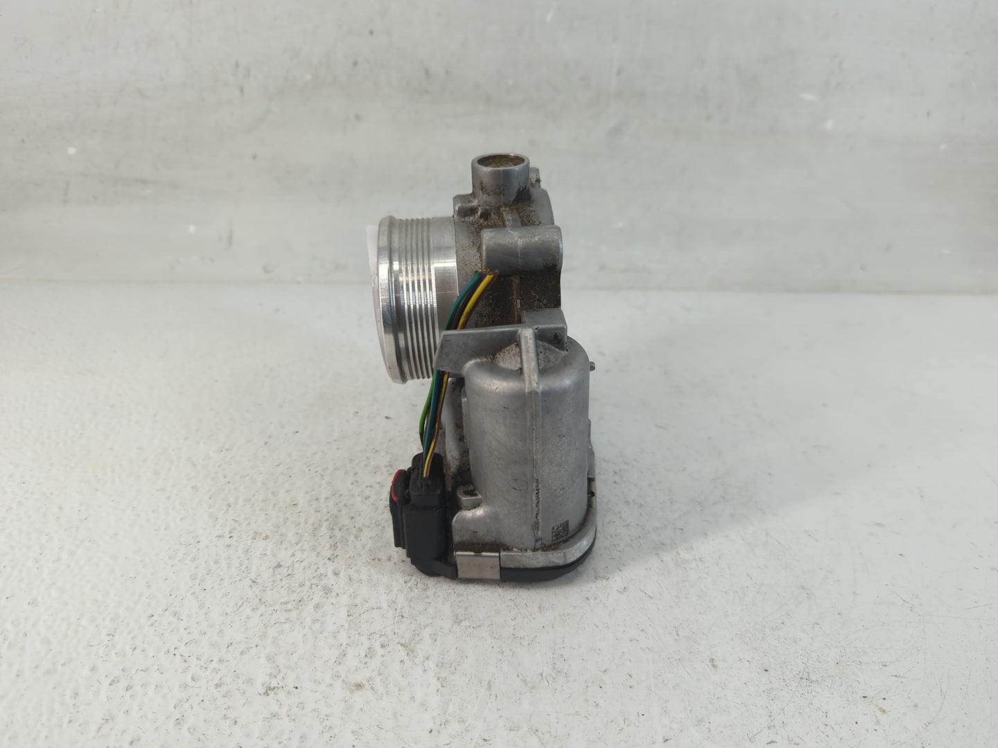 2016-2019 Ford Explorer Throttle Body P/N:DS7E-9F991-BB Fits Fits 2014 2015 2016 2017 2018 2019 2020 2021 2022 OEM Used Auto