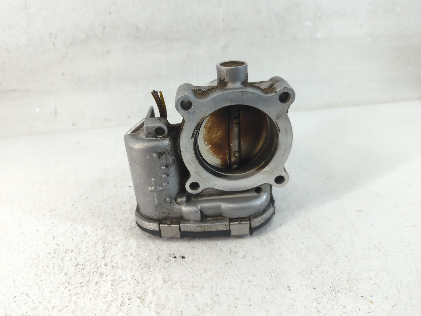 2016-2019 Ford Explorer Throttle Body P/N:DS7E-9F991-BB Fits Fits 2014 2015 2016 2017 2018 2019 2020 2021 2022 OEM Used Auto