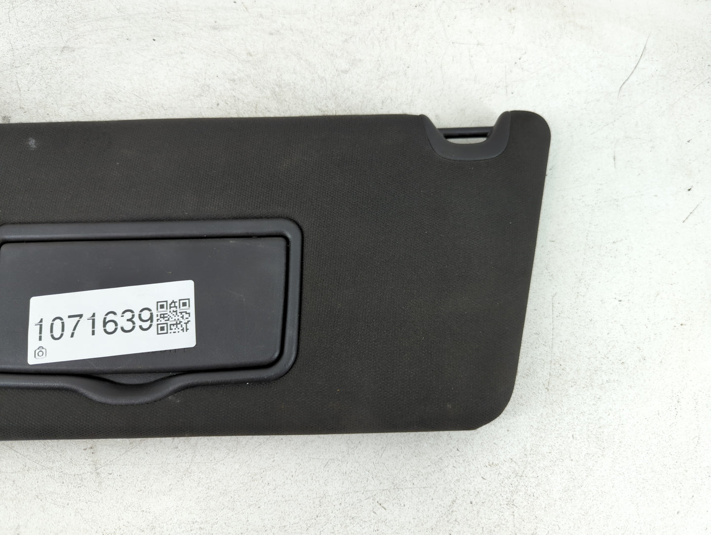2016 Ford Explorer Sun Visor Shade Replacement Driver Left Mirror Fits OEM Used Auto Parts - Oemusedautoparts1.com