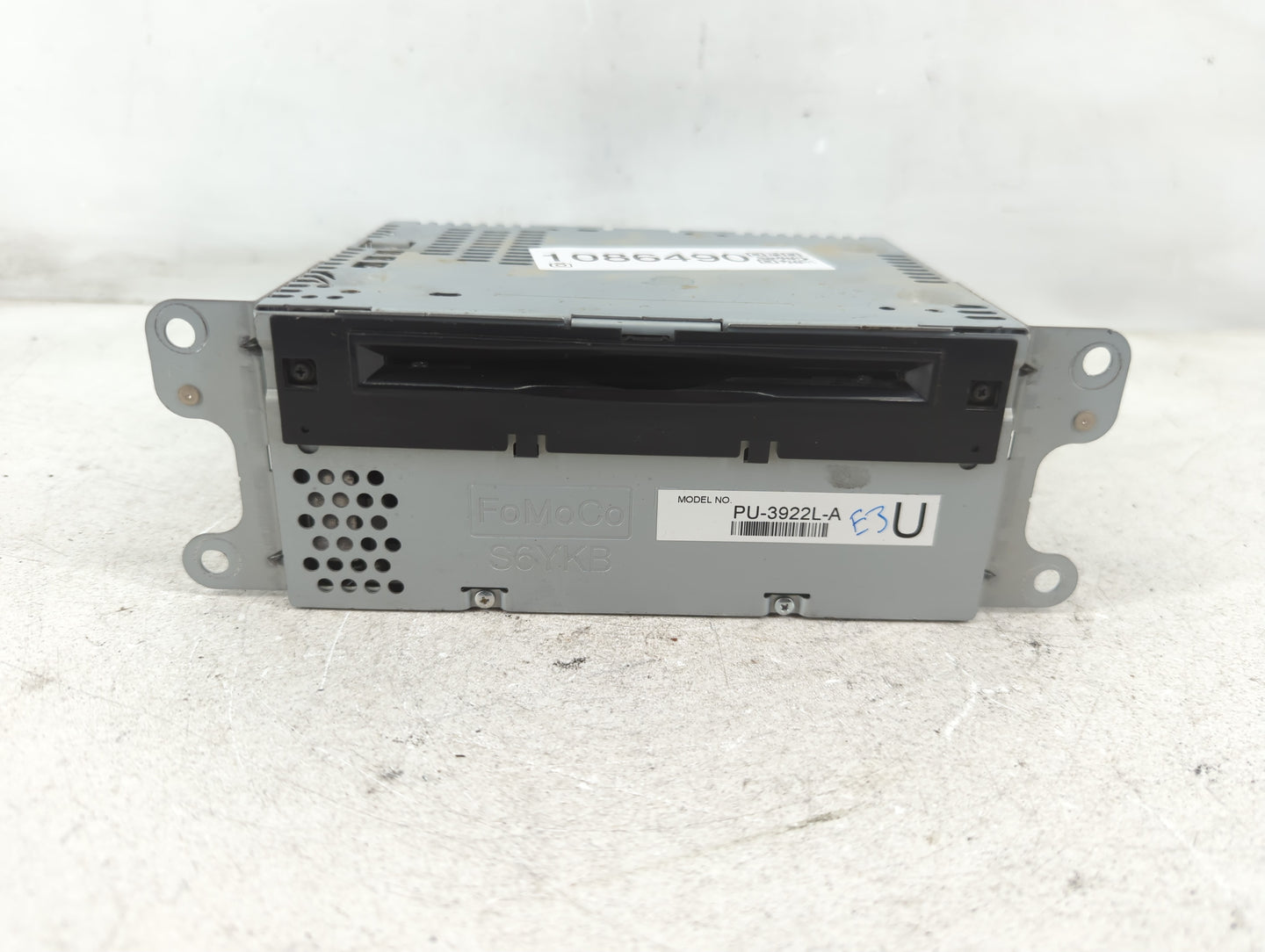 2016-2017 Ford Explorer Radio AM FM Cd Player Receiver Replacement P/N:GB5T-19C107-BF GB5T-19C107-BG Fits Fits 2016 2017 OEM