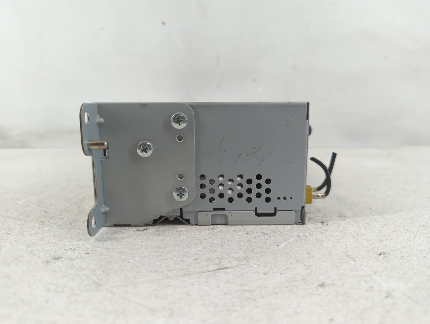 2016-2017 Ford Explorer Radio AM FM Cd Player Receiver Replacement P/N:GB5T-19C107-BF GB5T-19C107-BG Fits Fits 2016 2017 OEM
