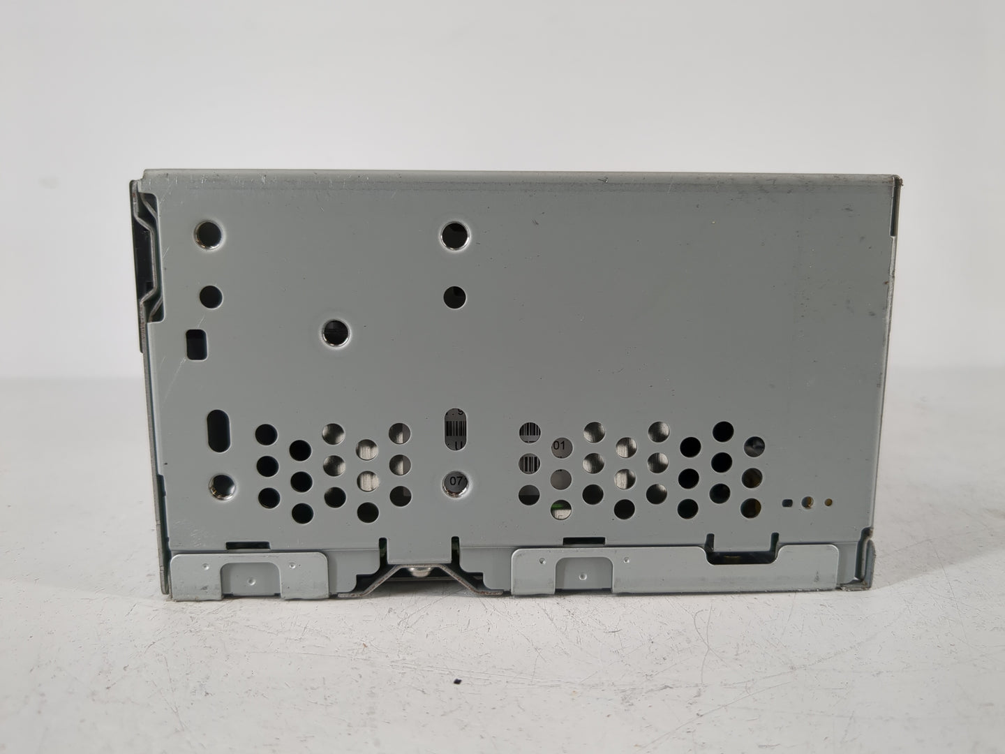 2016-2017 Ford Explorer Radio AM FM Cd Player Receiver Replacement P/N:GB5T-19C107-BG Fits Fits 2016 2017 OEM Used Auto Part