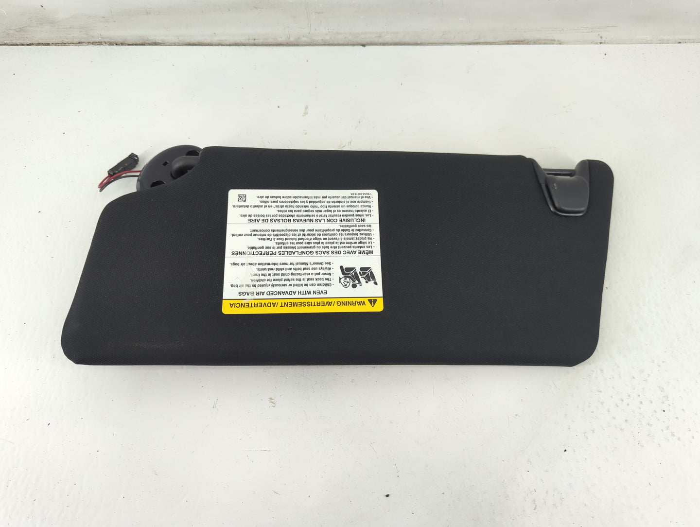 2016 Ford Explorer Sun Visor Shade Replacement Passenger Right Mirror Fits OEM Used Auto Parts - Oemusedautoparts1.com