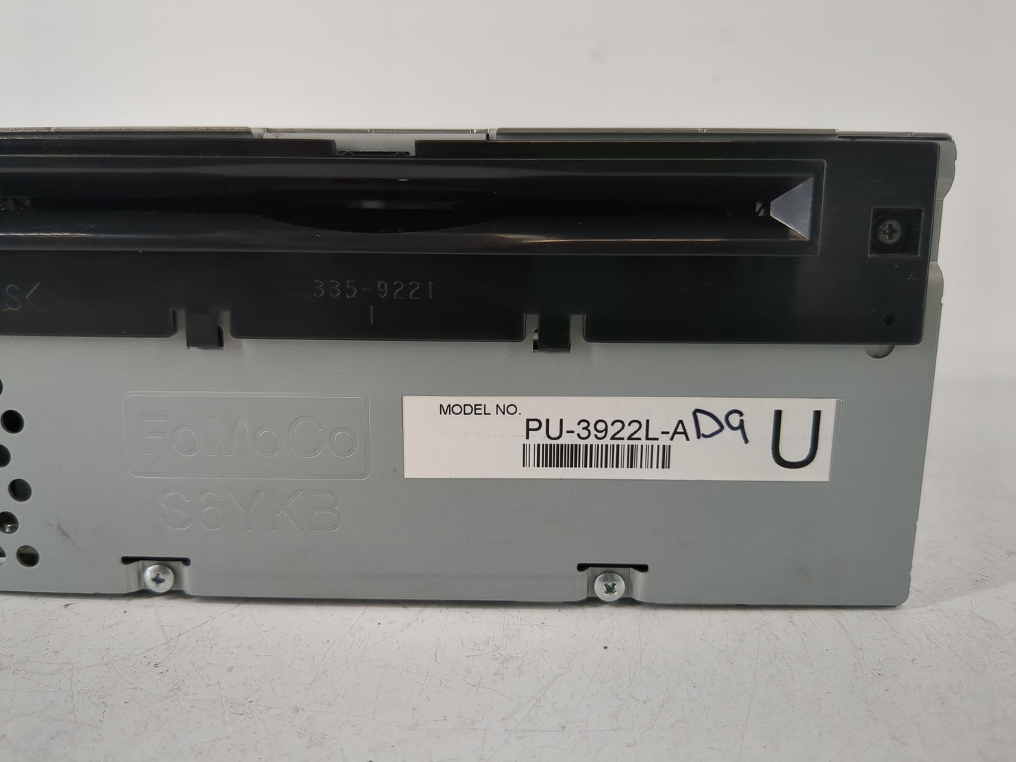 2016-2017 Ford Explorer Radio AM FM Cd Player Receiver Replacement P/N:GB5T-19C107-BF Fits Fits 2016 2017 OEM Used Auto Part