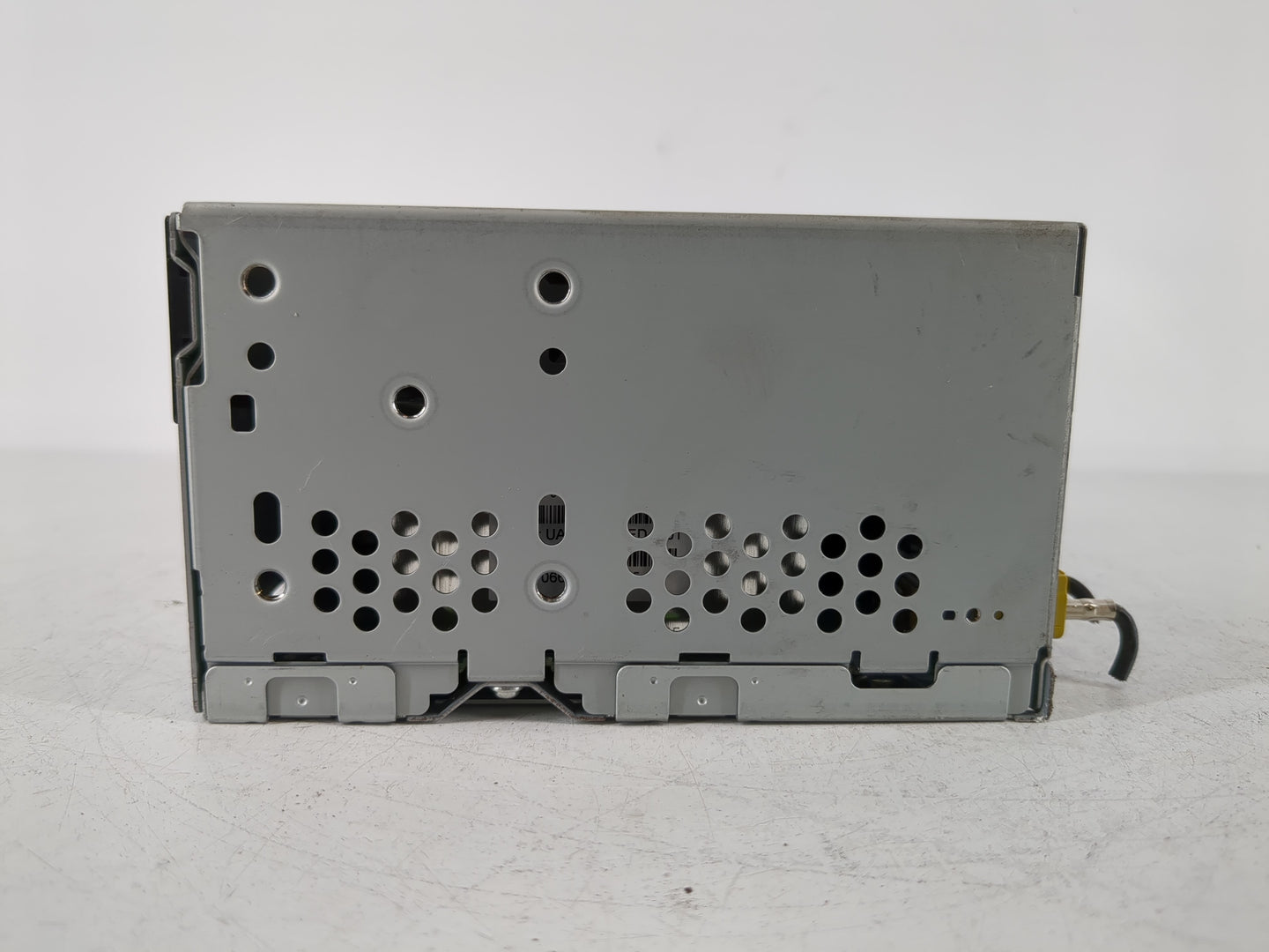 2016-2017 Ford Explorer Radio AM FM Cd Player Receiver Replacement P/N:GB5T-19C107-BF Fits Fits 2016 2017 OEM Used Auto Part